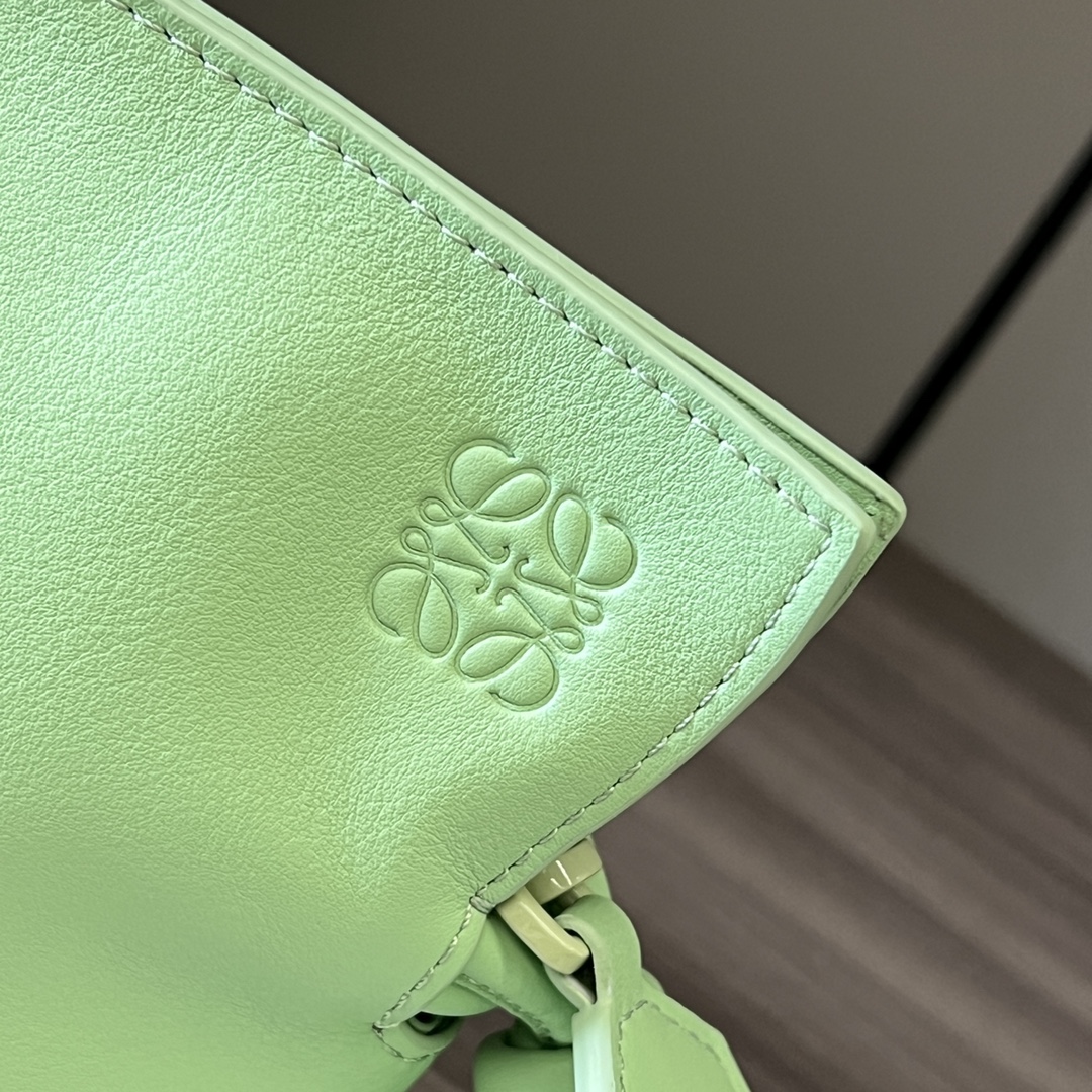 Loewe Large Flamenco Clutch in Nappa Calfskin Green