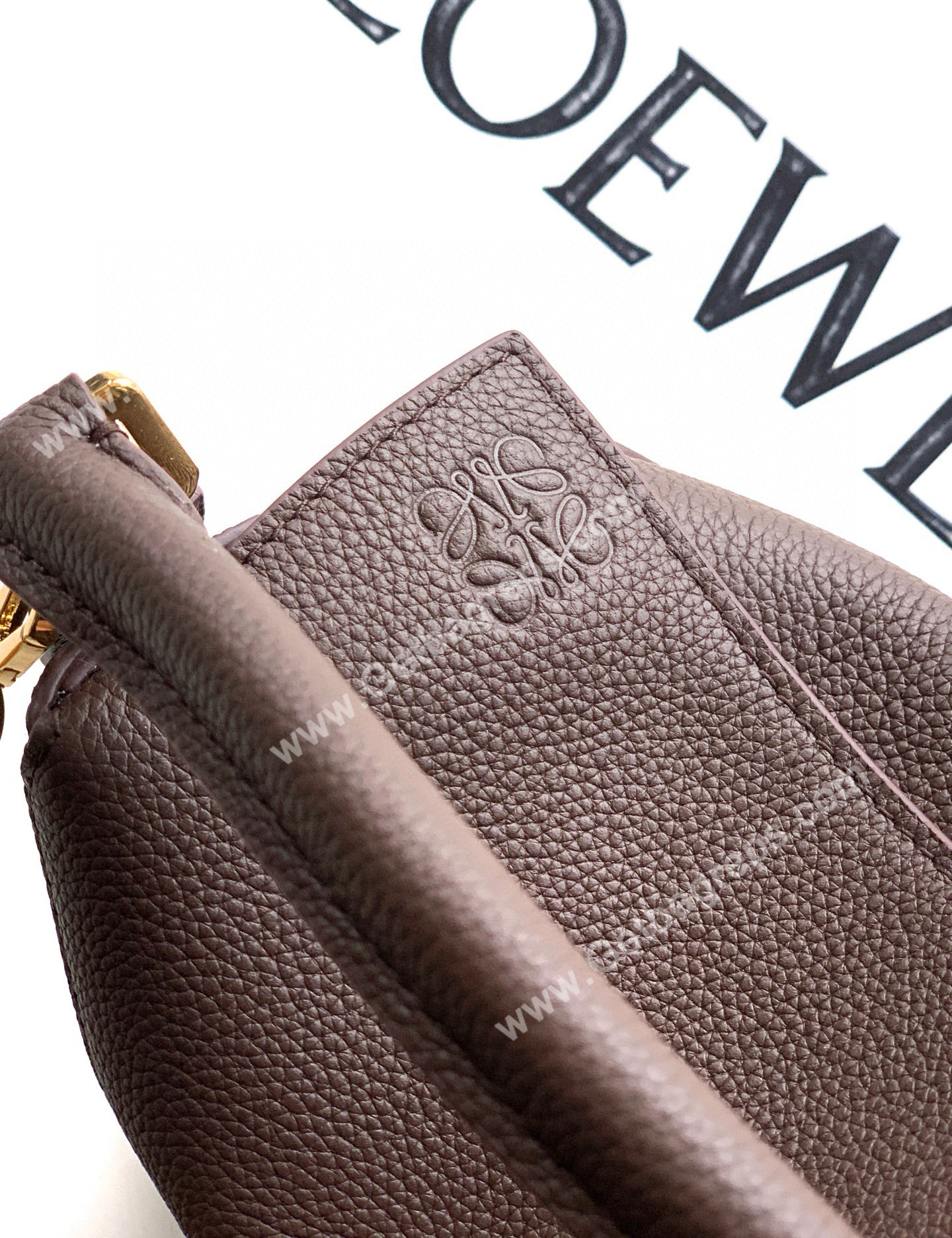 Loewe Mini Puzzle Edge Bag in Soft Grained Calfskin-005