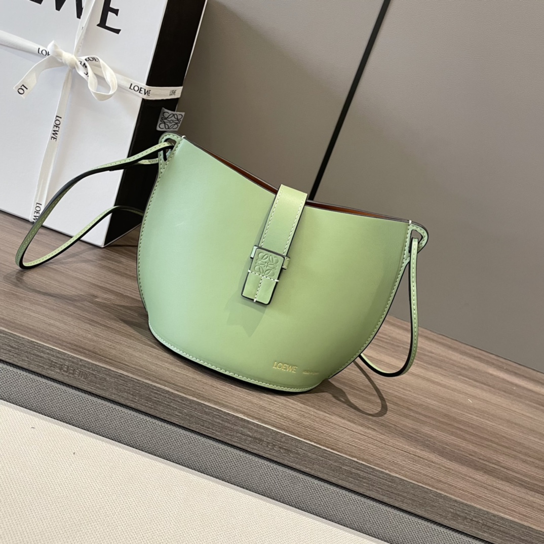 Loewe Moulded Bucket bag in Calfskin Rosemary