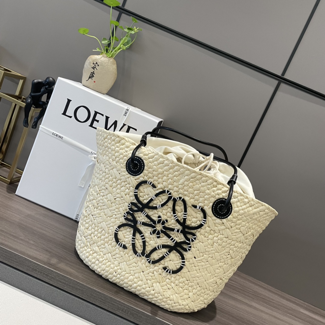 Loewe Small Anagram Basket Bag in Iraca Palm and Calfskin Natural Black