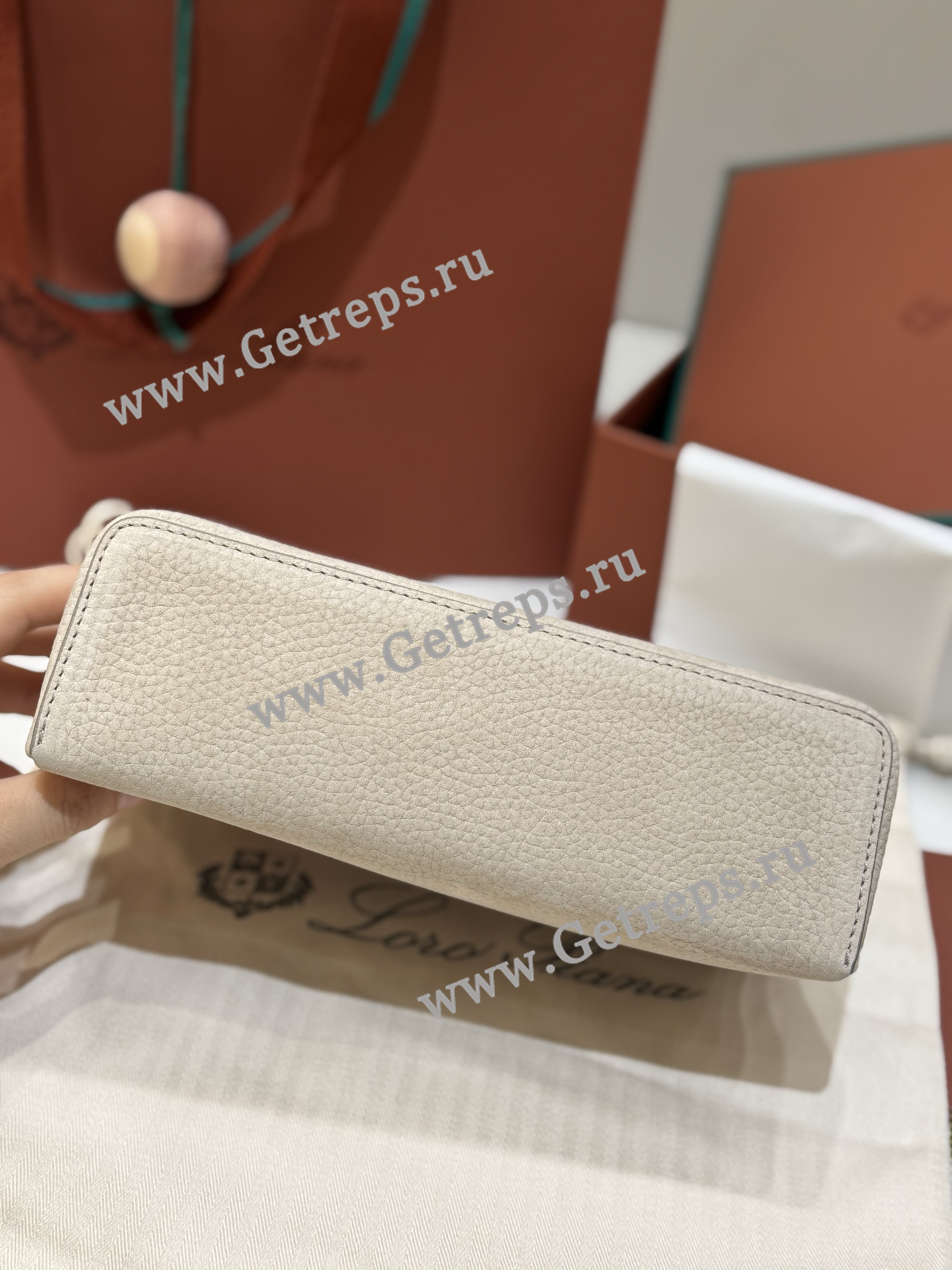 Loro Pian Extra pocket L19 Beige