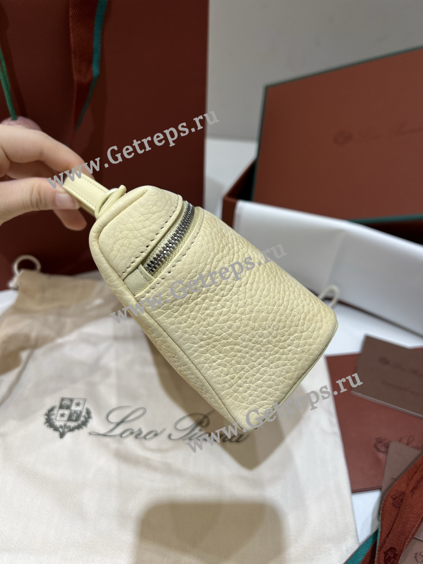 Loro Pian Extra pocket L19 Velvet Light Yellow