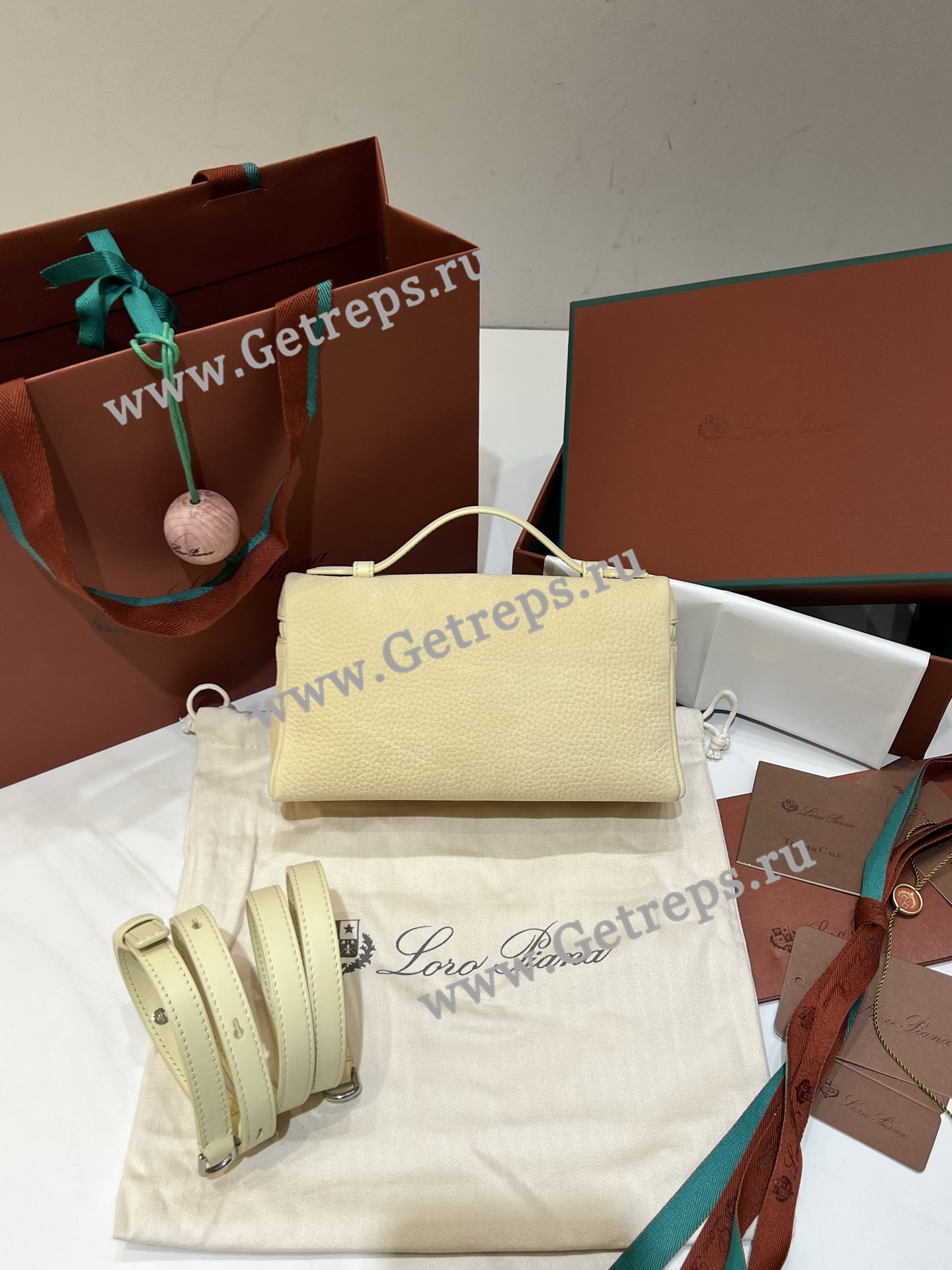 Loro Pian Extra pocket L19 Velvet Light Yellow