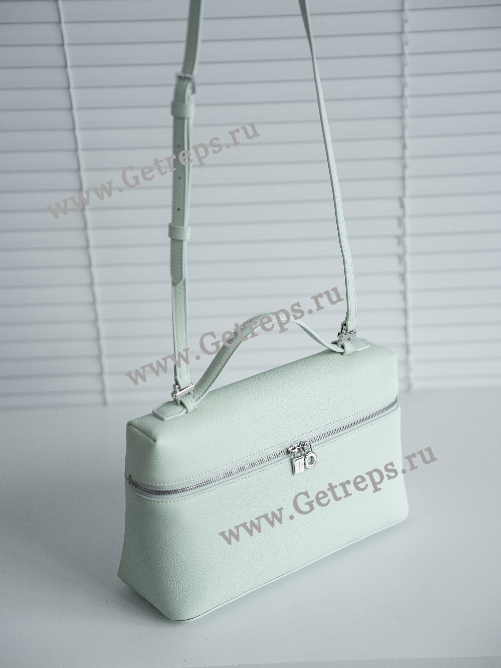 Loro Piana Extra Bag L27 Calfskin-11