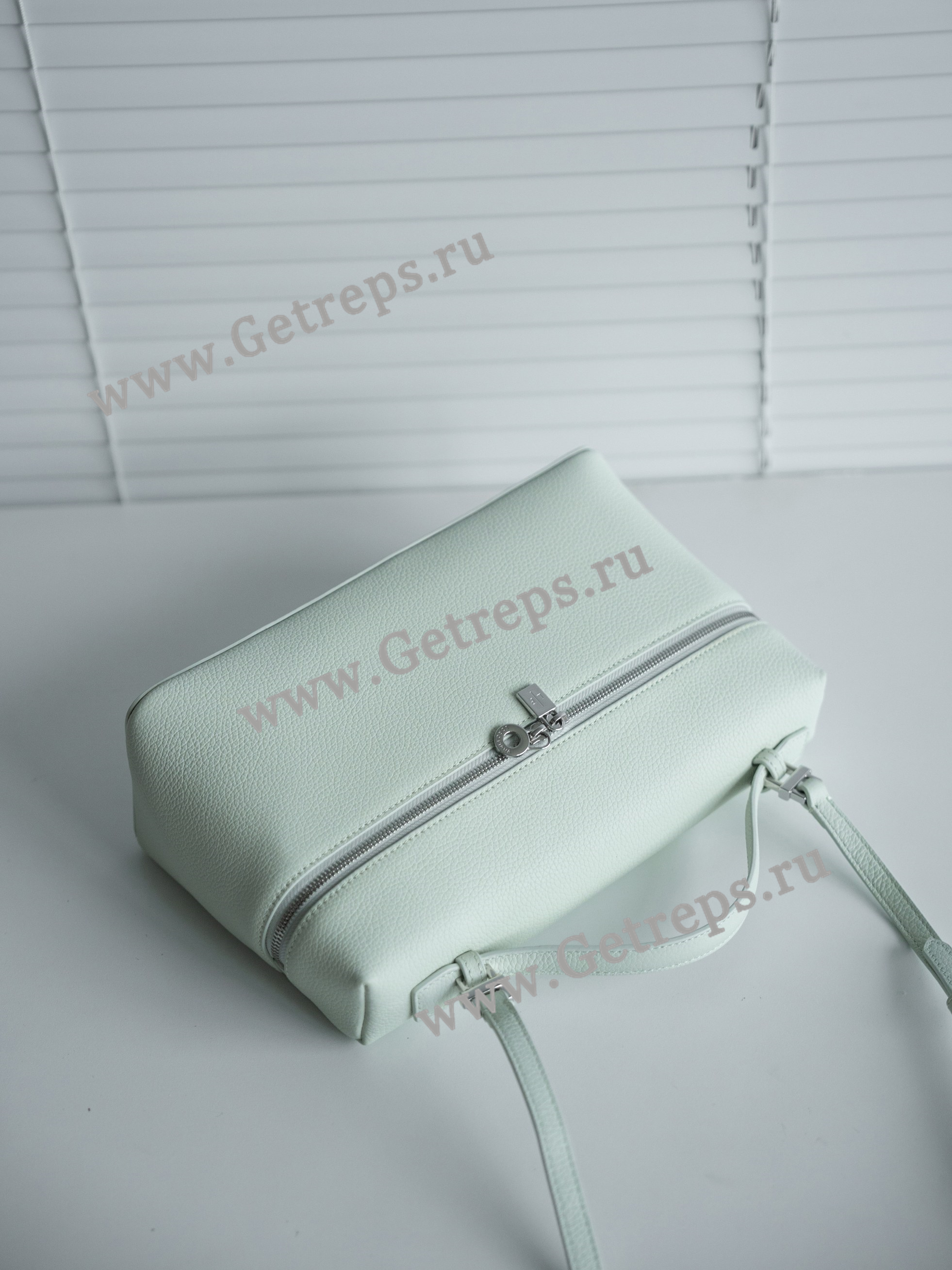 Loro Piana Extra Bag L27 Calfskin-11