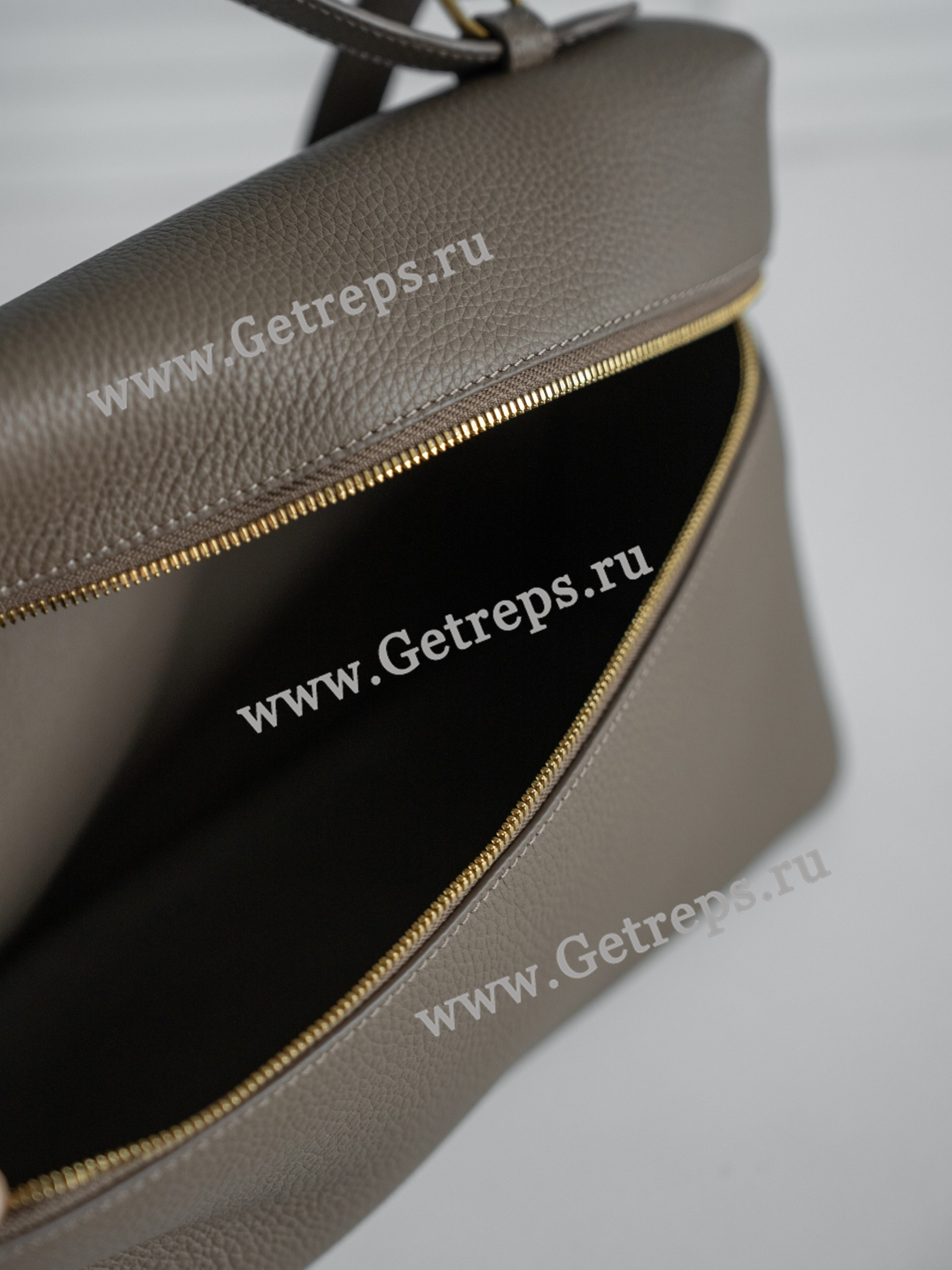 Loro Piana Extra Bag L27 Calfskin-13