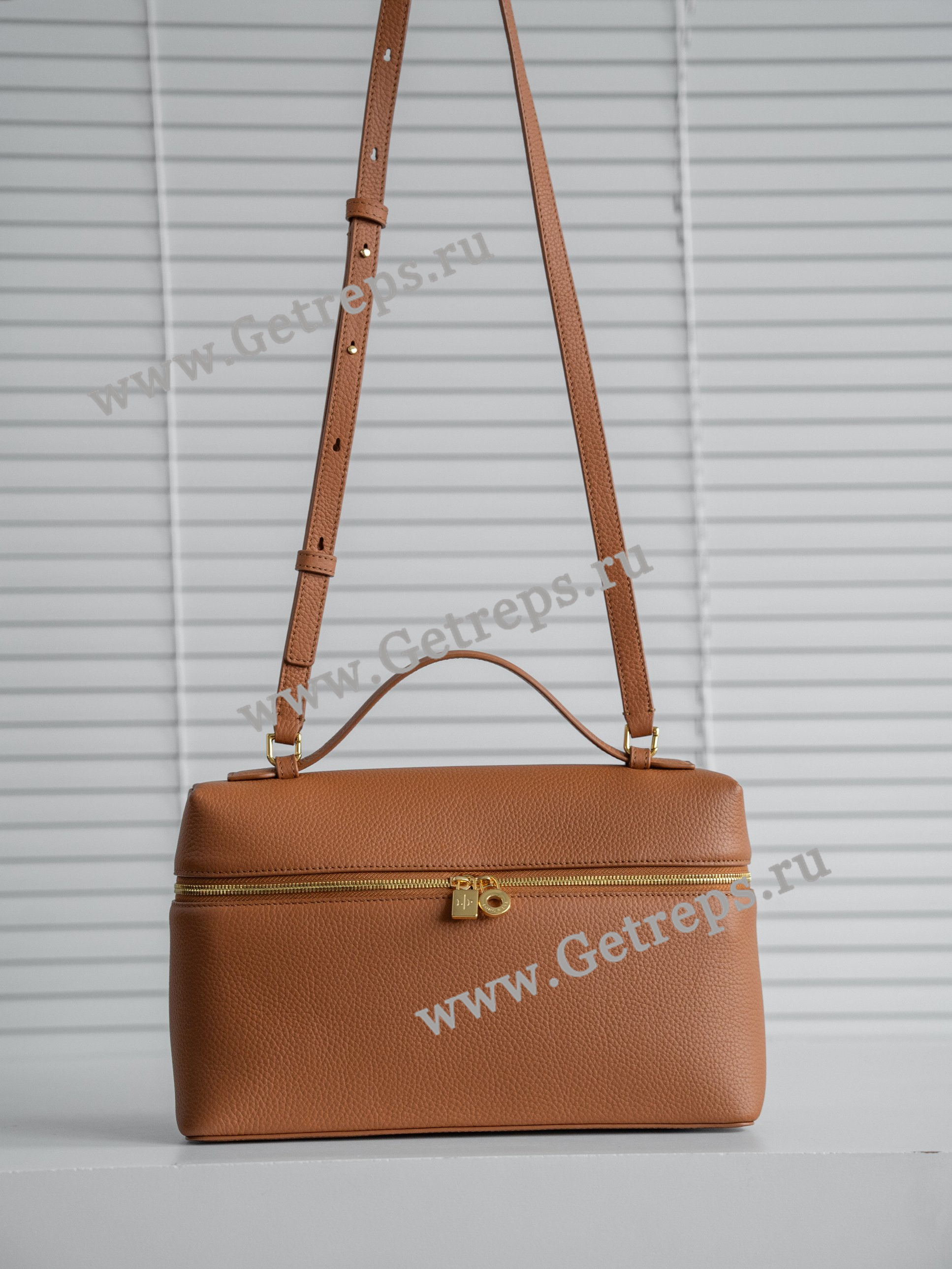 Loro Piana Extra Bag L27 Calfskin-15