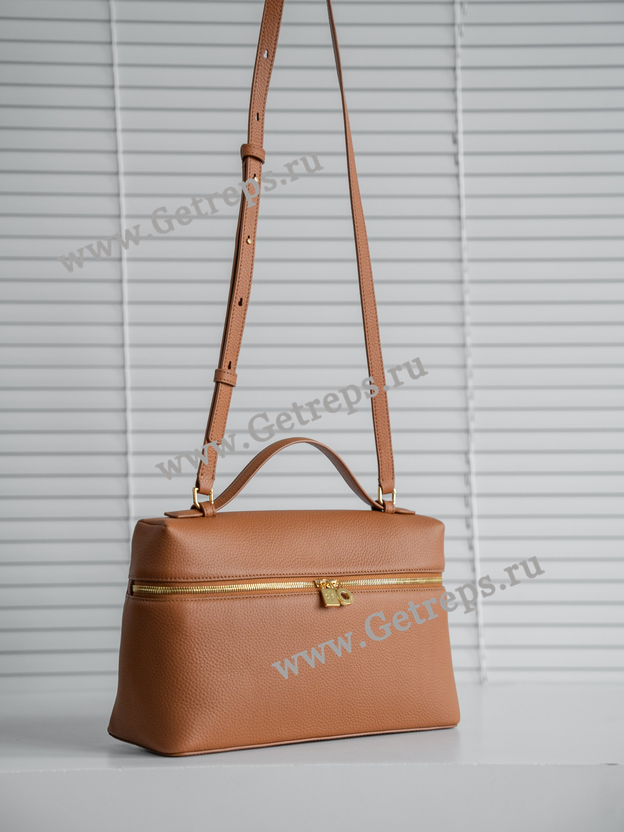 Loro Piana Extra Bag L27 Calfskin-15