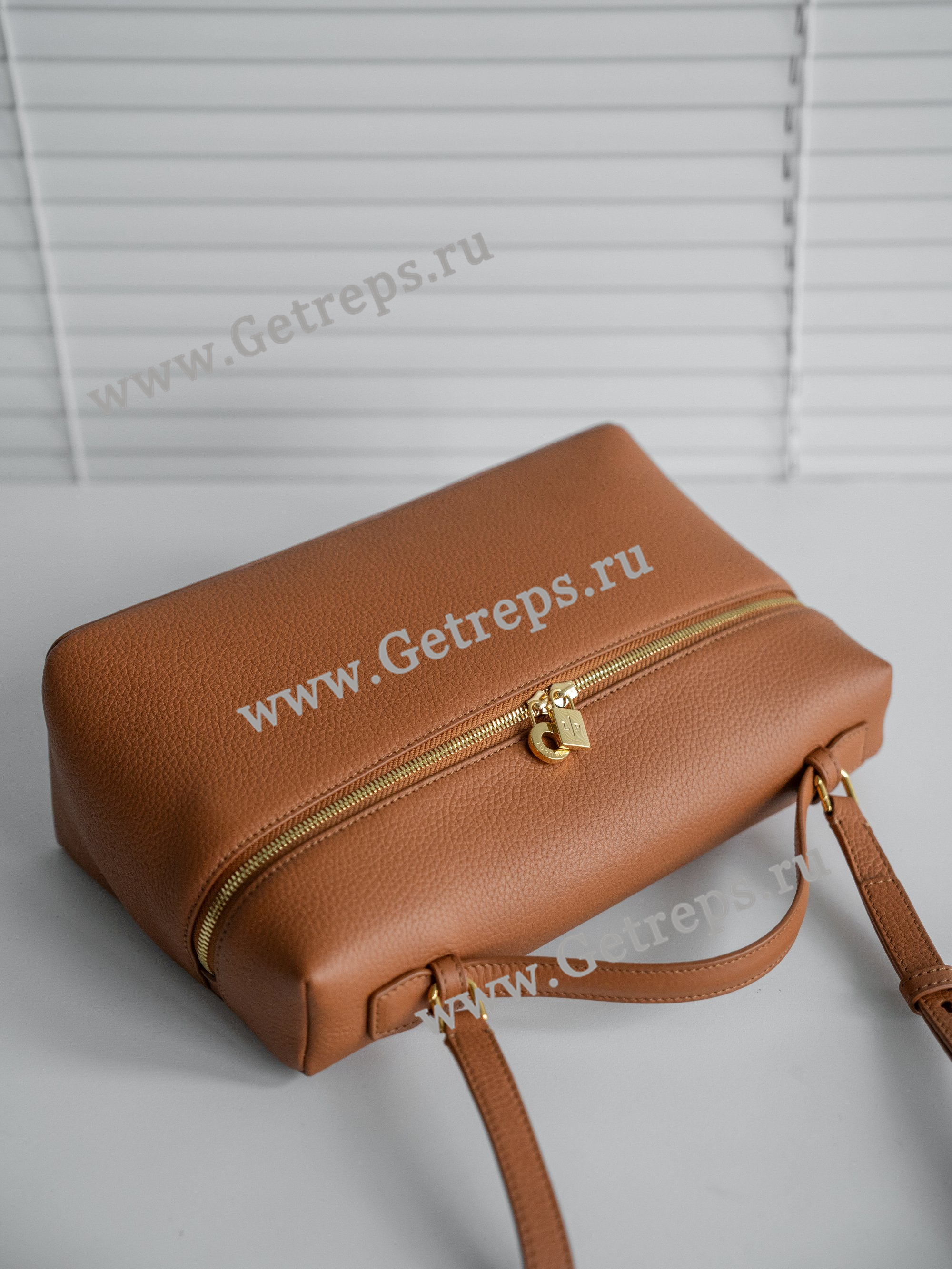 Loro Piana Extra Bag L27 Calfskin-15