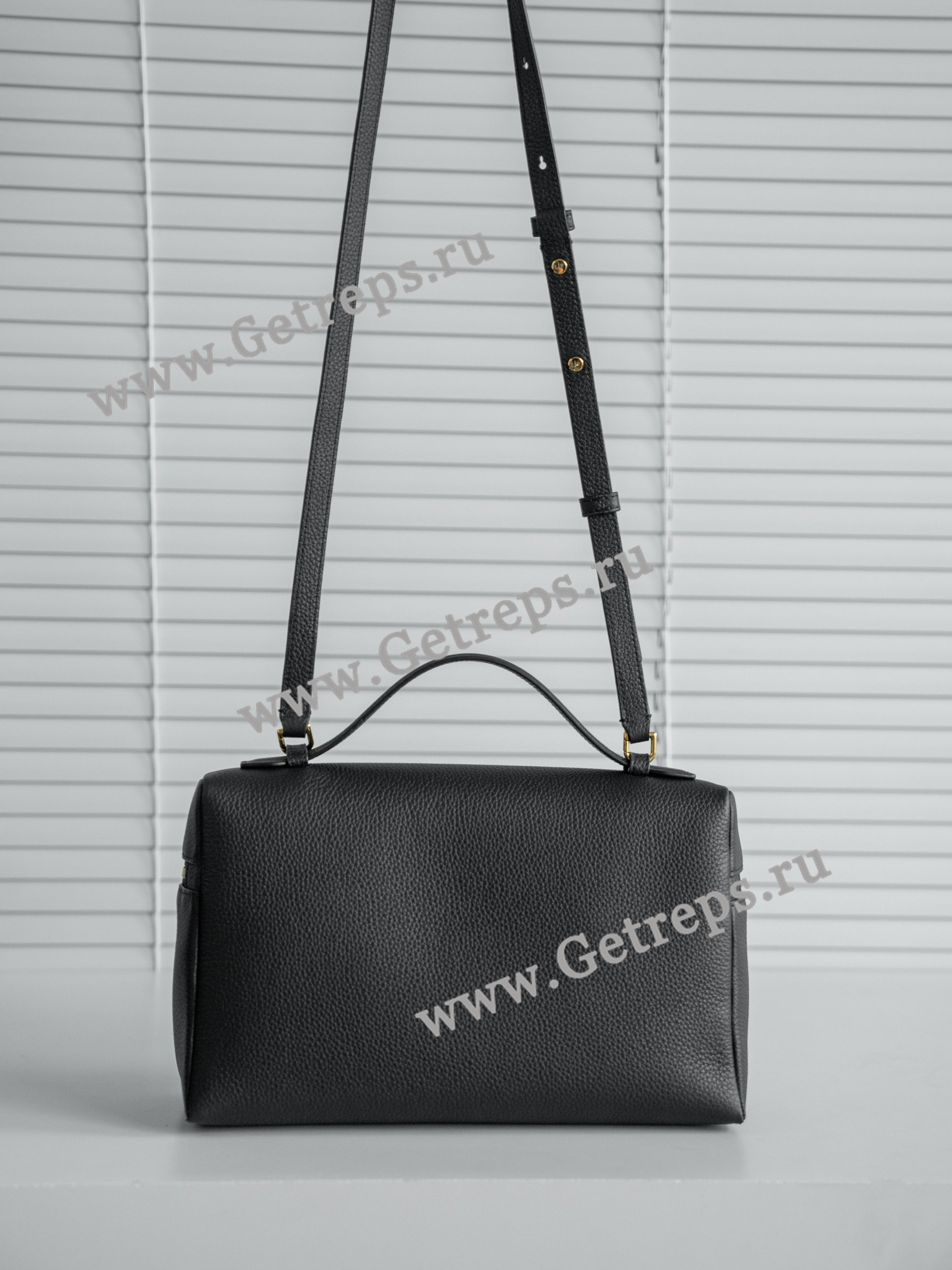 Loro Piana Extra Bag L27 Calfskin-17