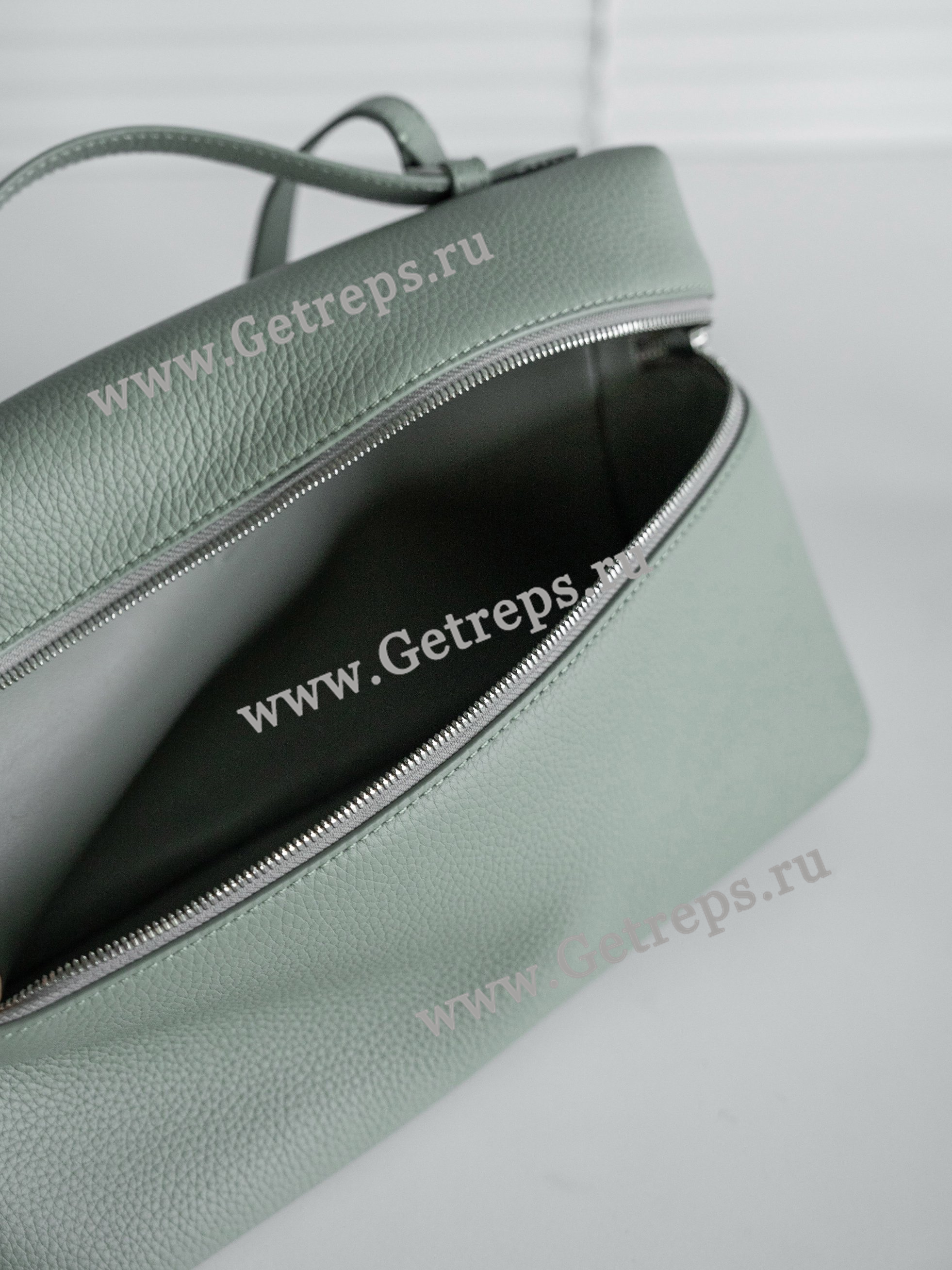 Loro Piana Extra Bag L27 Calfskin-2