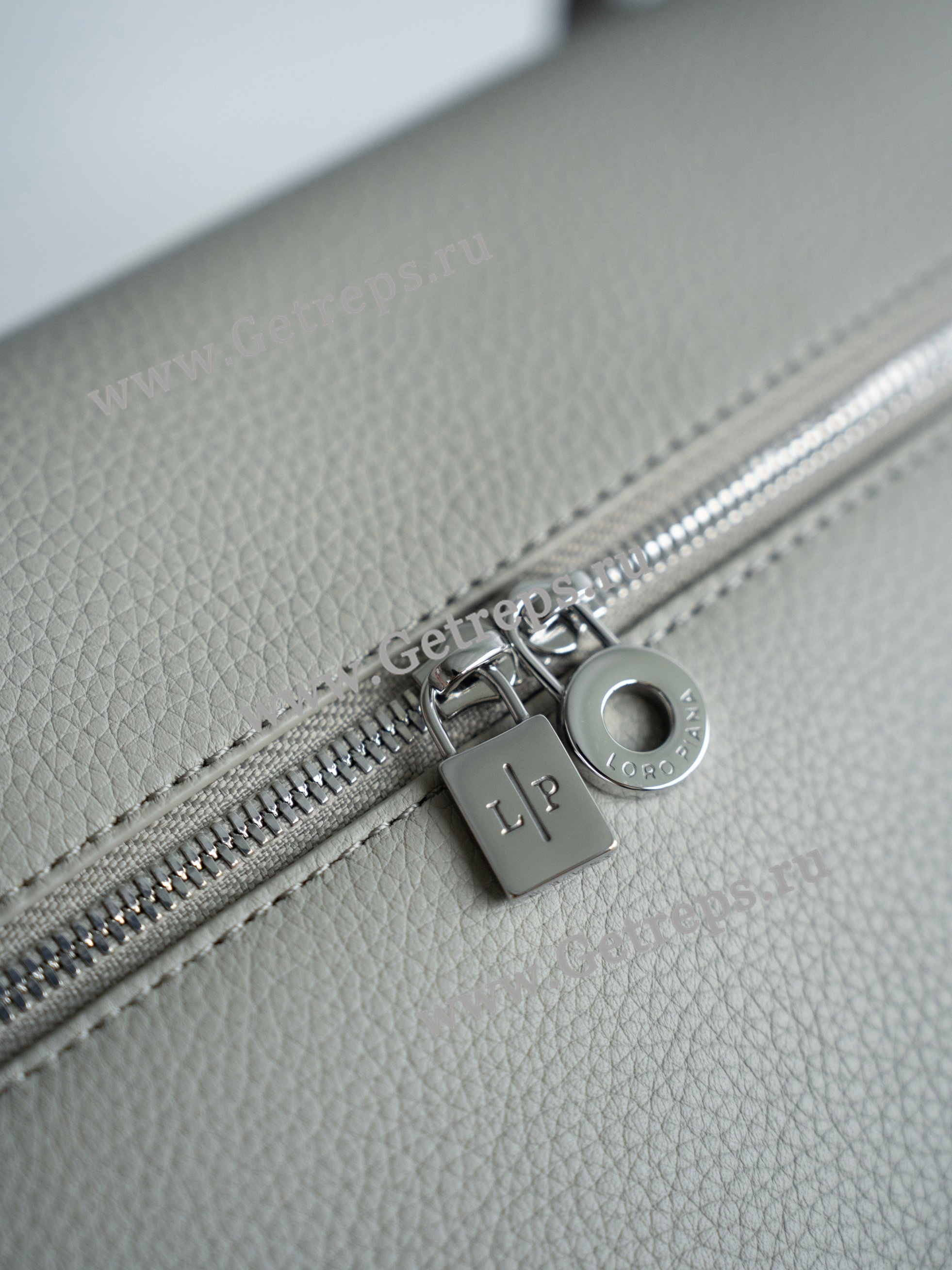 Loro Piana Extra Bag L27 Calfskin-3