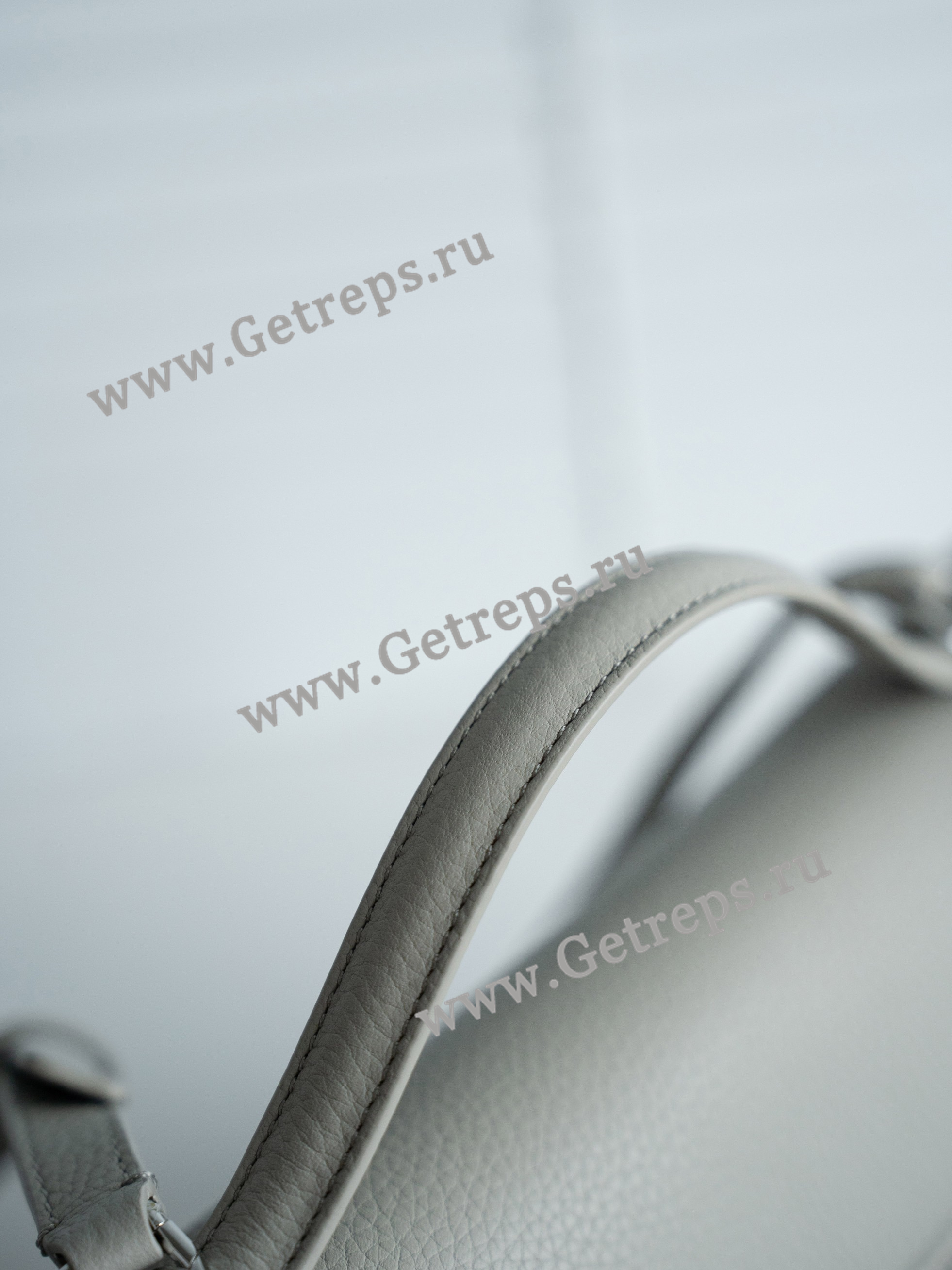 Loro Piana Extra Bag L27 Calfskin-3