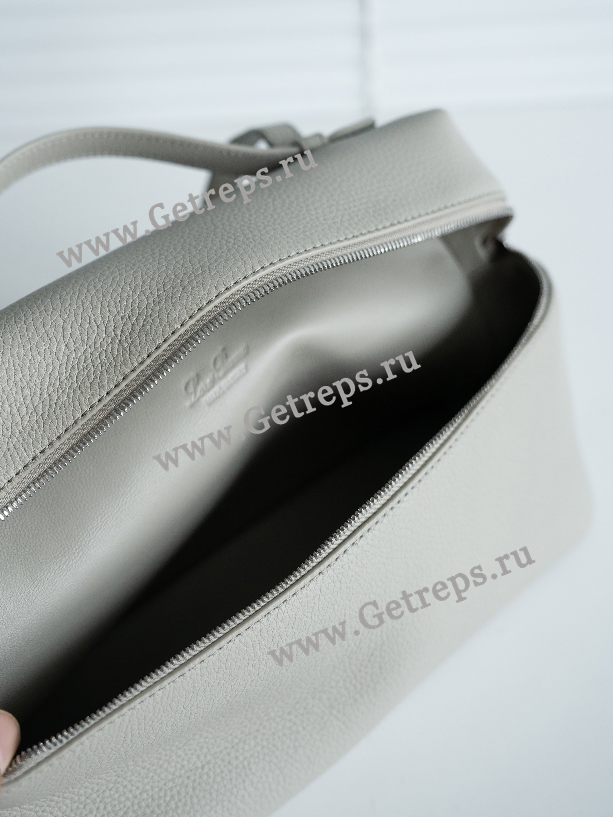 Loro Piana Extra Bag L27 Calfskin-3