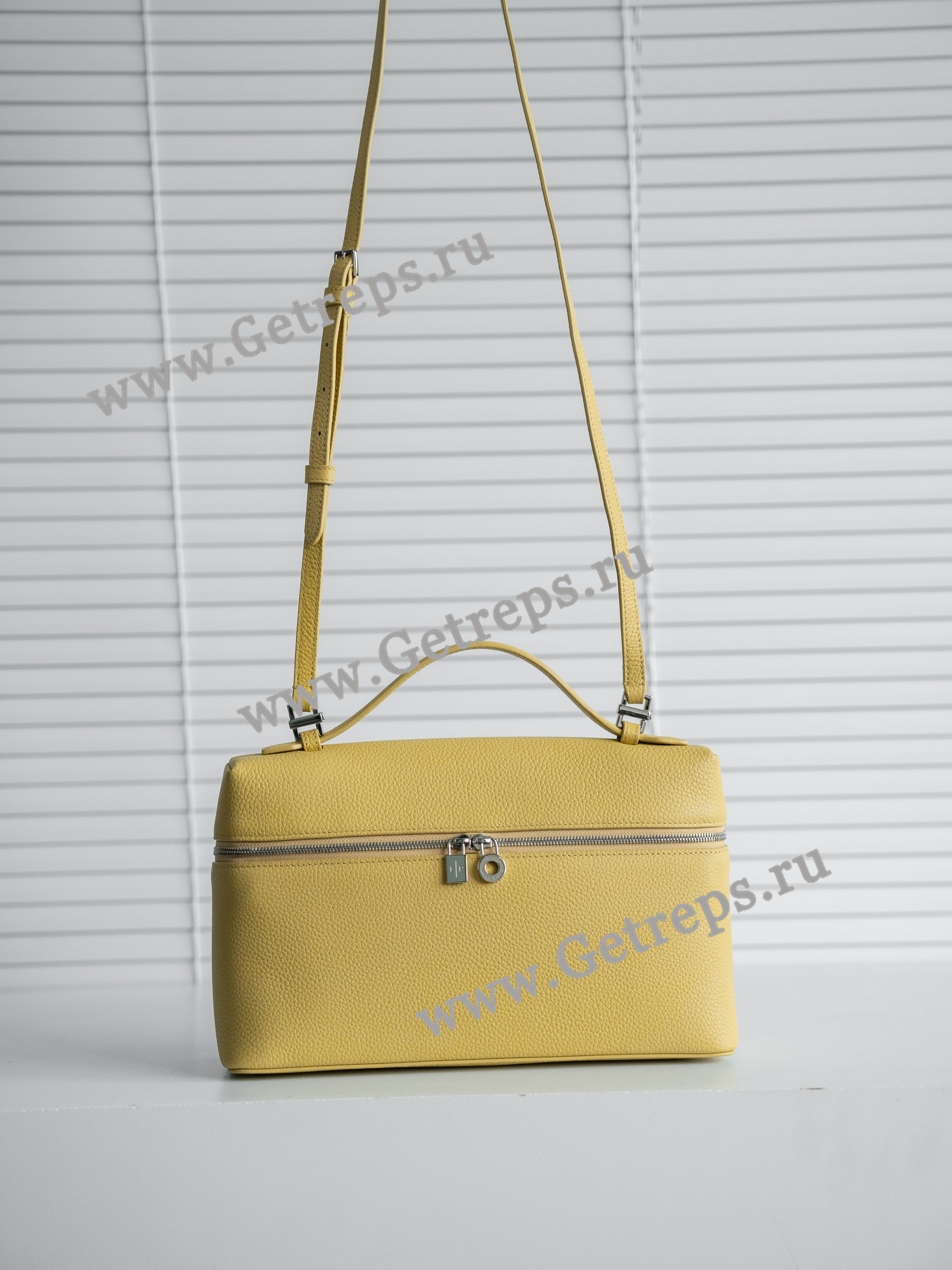 Loro Piana Extra Bag L27 Calfskin-5