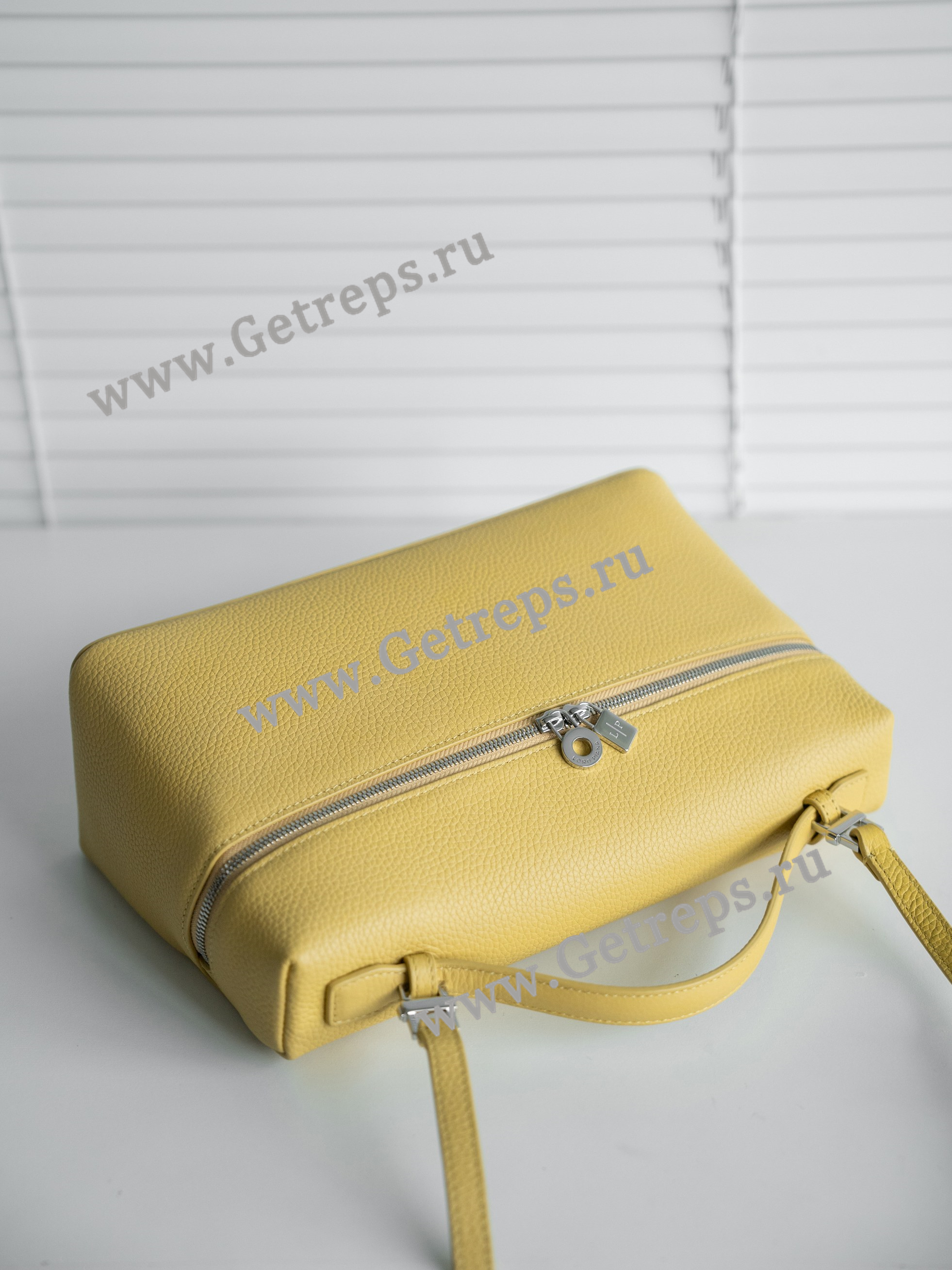 Loro Piana Extra Bag L27 Calfskin-5