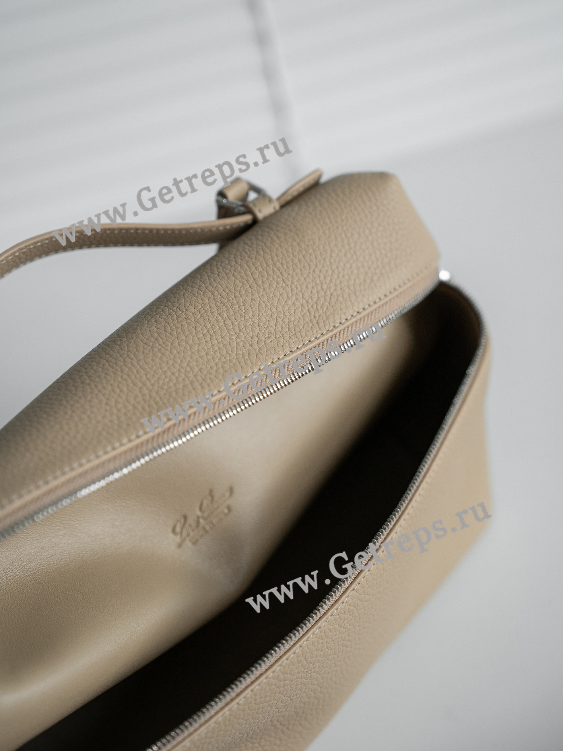 Loro Piana Extra Bag L27 Calfskin-7