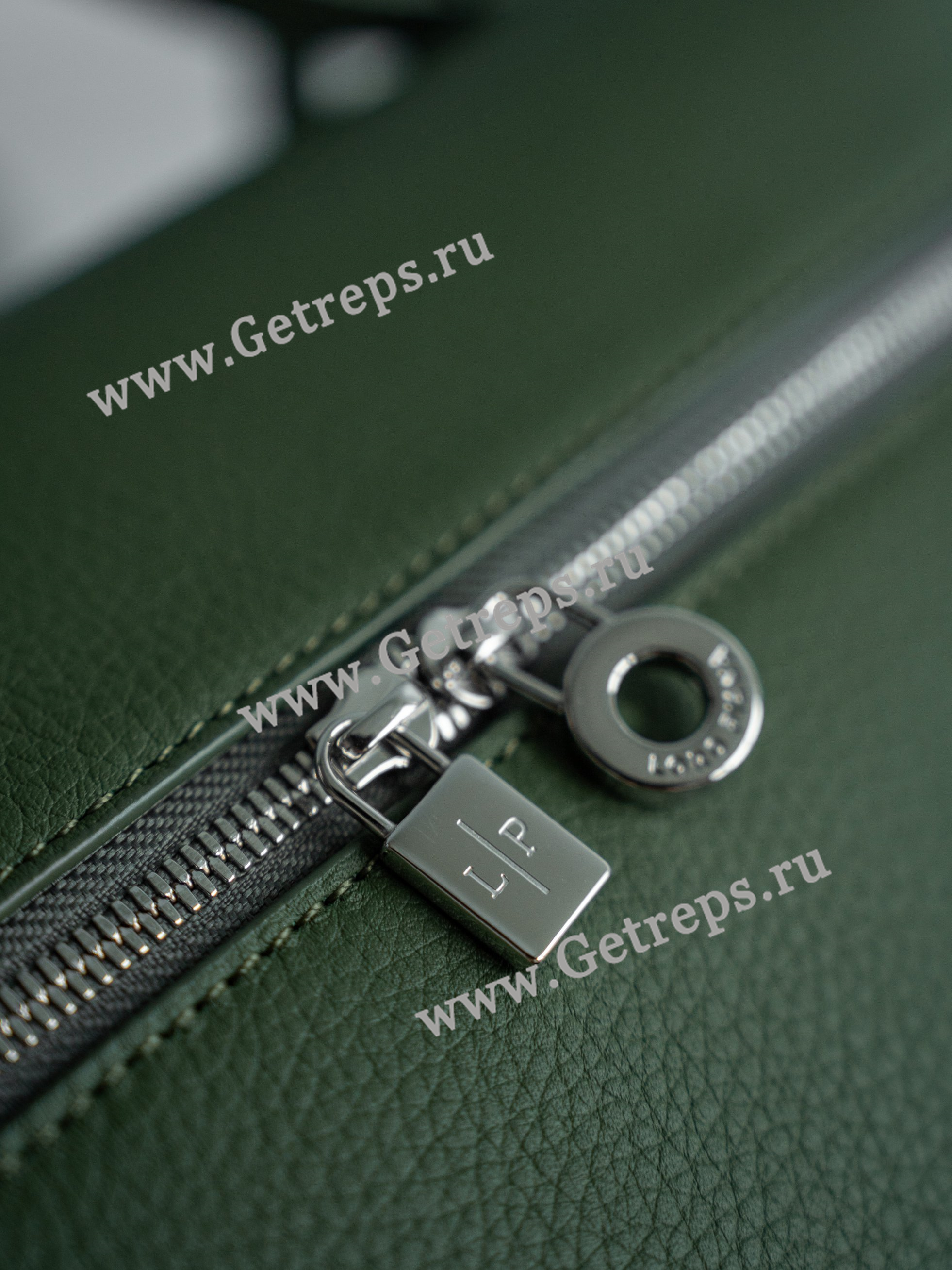 Loro Piana Extra Bag L27 Calfskin-9