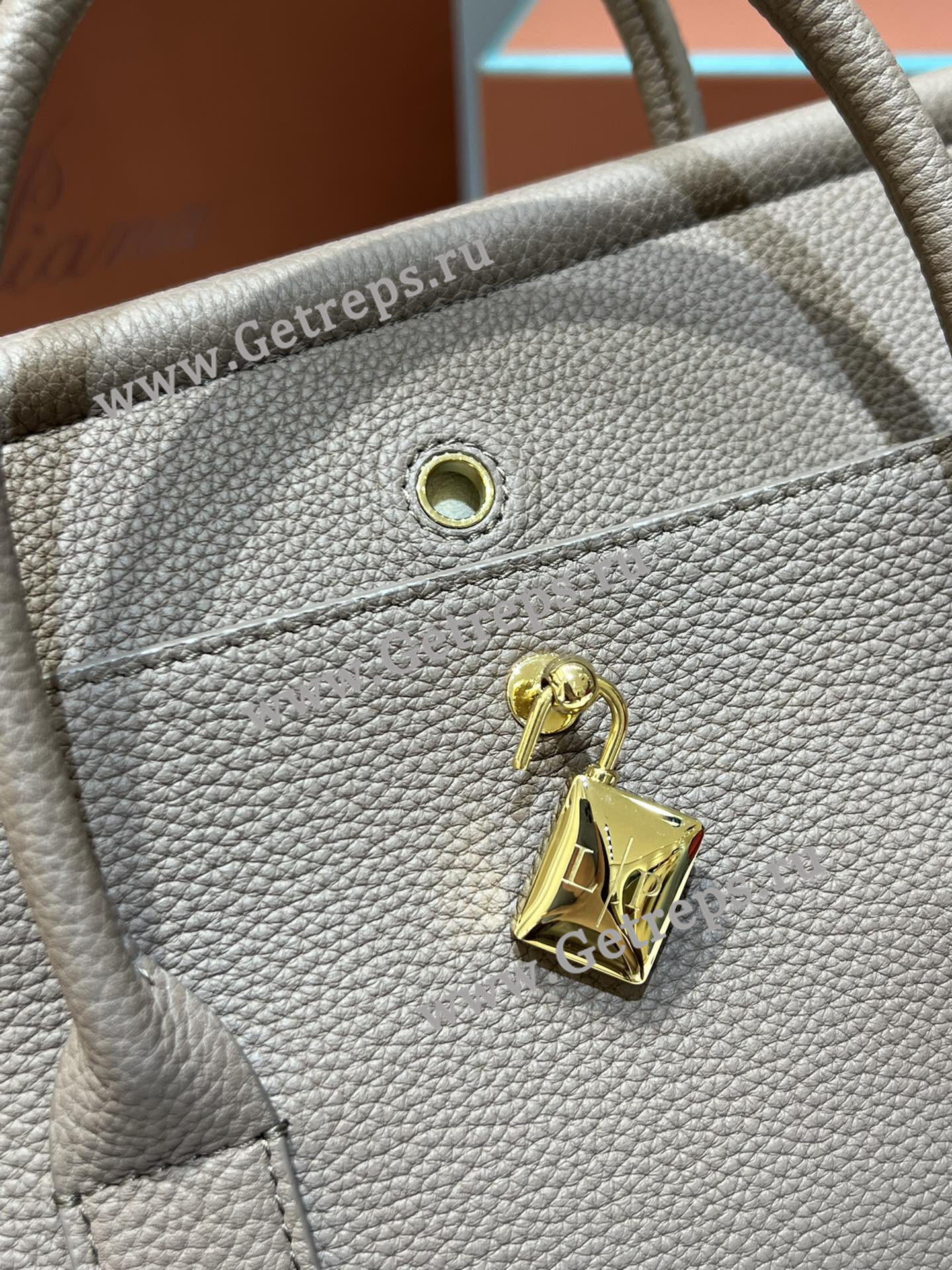 Loro Piana Loom Bag L25 Calfskin-13