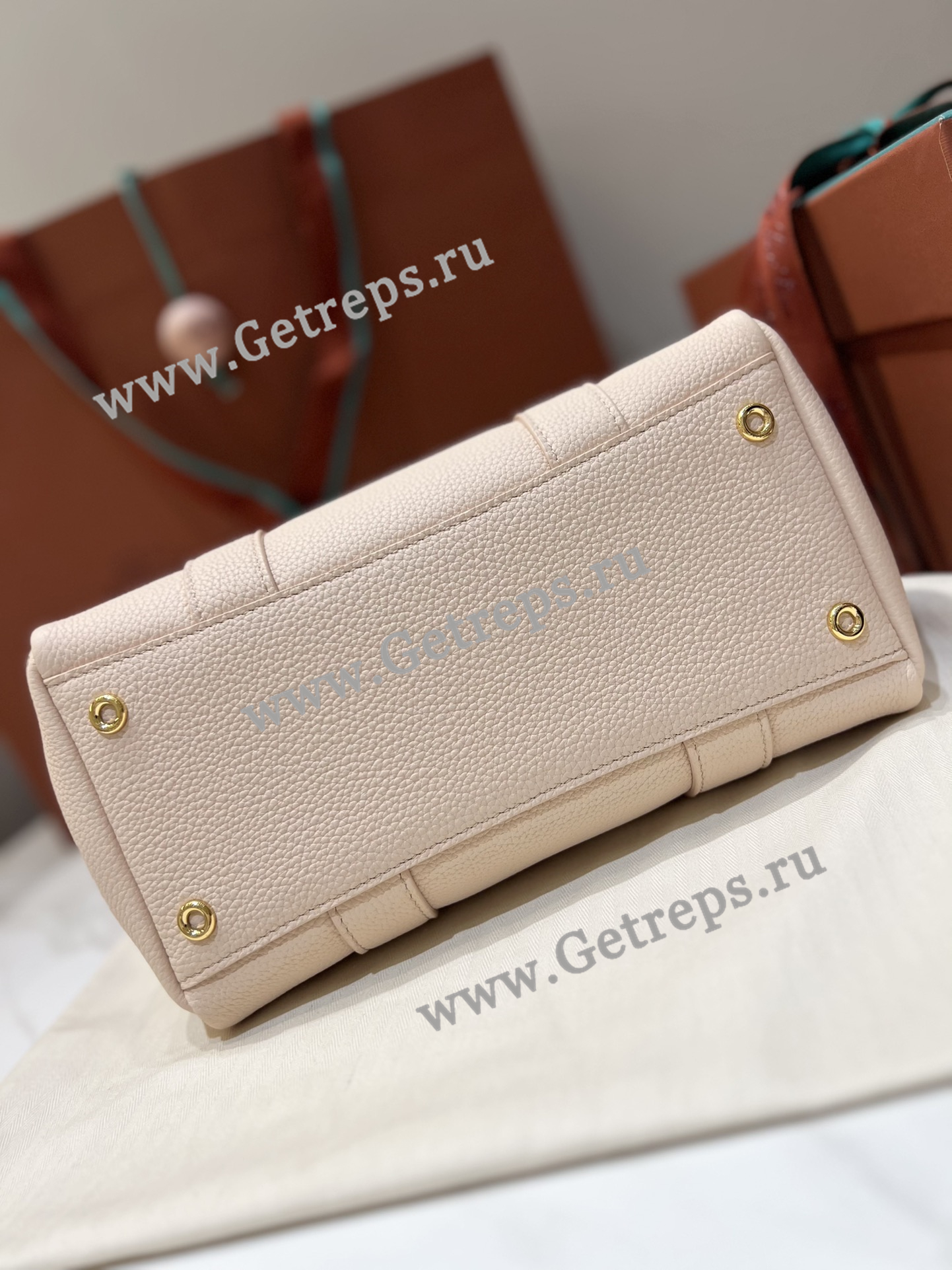 Loro Piana Loom Bag L25 Grained Calfskin-6