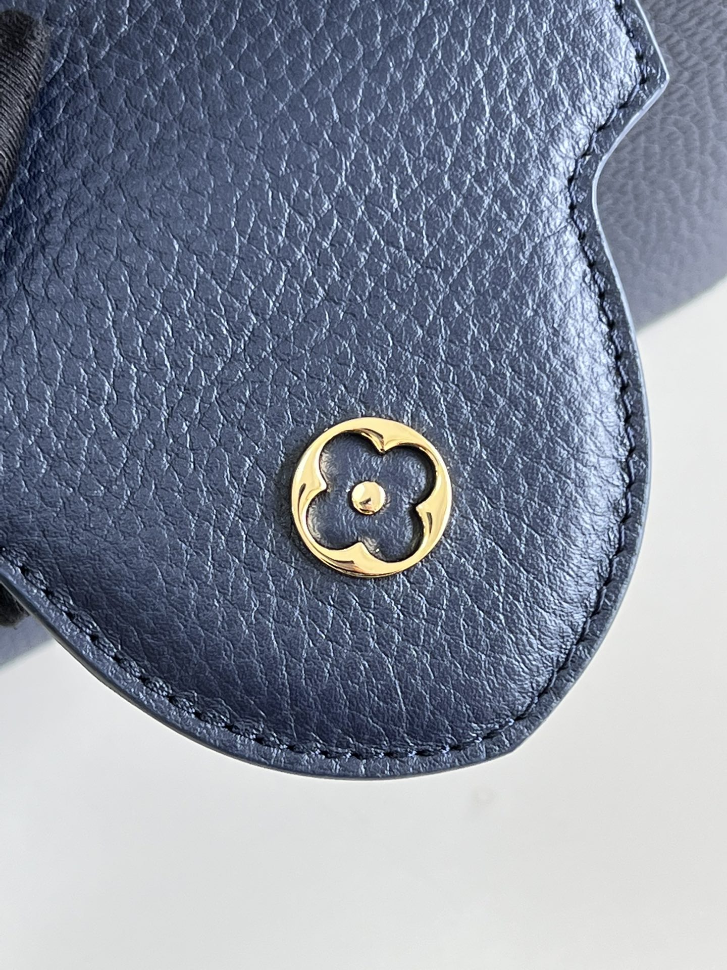 Louis Vuitton Capucines BB Handbag  Taurillon Leather Blue M59438