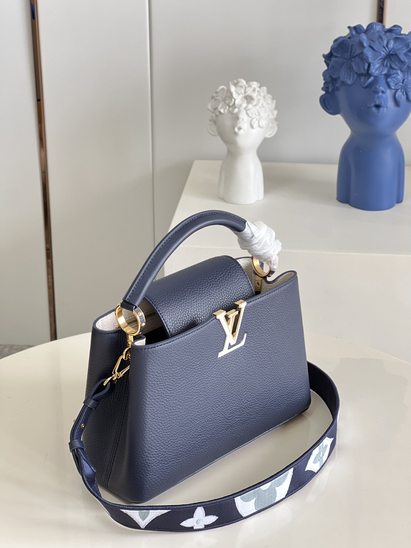 Louis Vuitton Capucines MM Handbag  Taurillon Leather Blue M59438