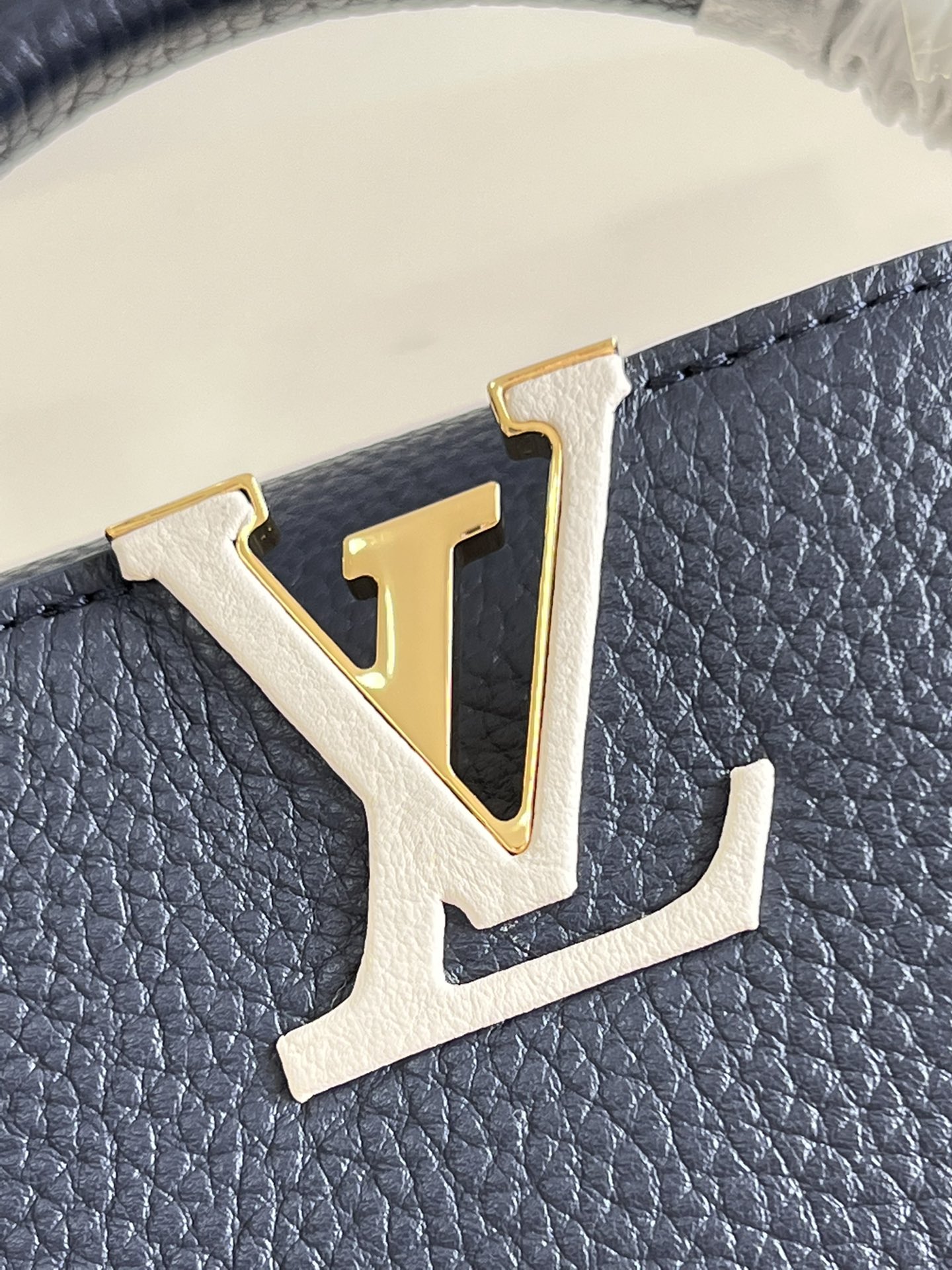 Louis Vuitton Capucines Mini Handbag Taurillon Leather Blue M59438