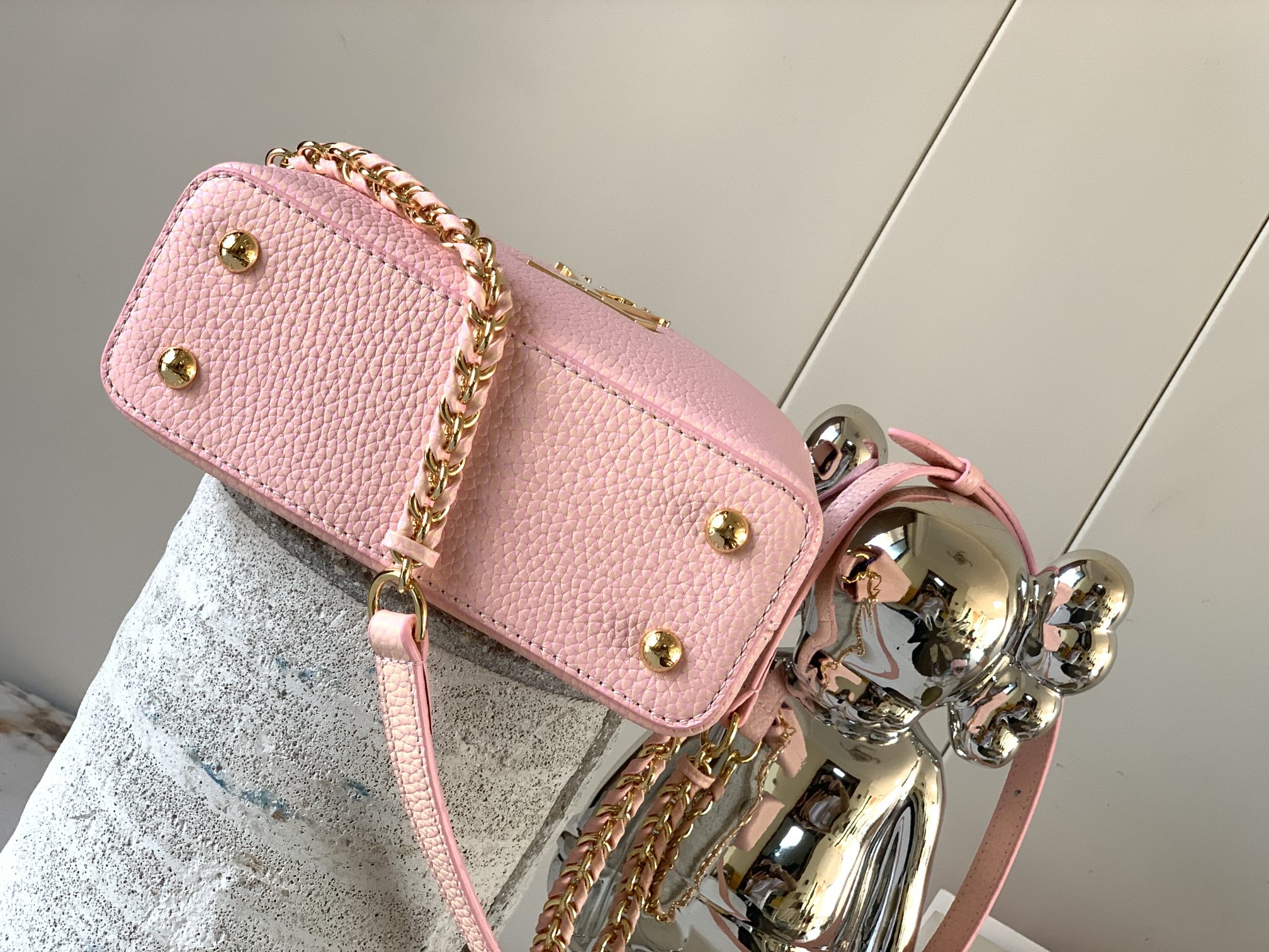 Louis Vuitton Capucines Mini Taurillon Leather Seashell LV Initials and Exquisitely Braided Leather Chain Pink M59850