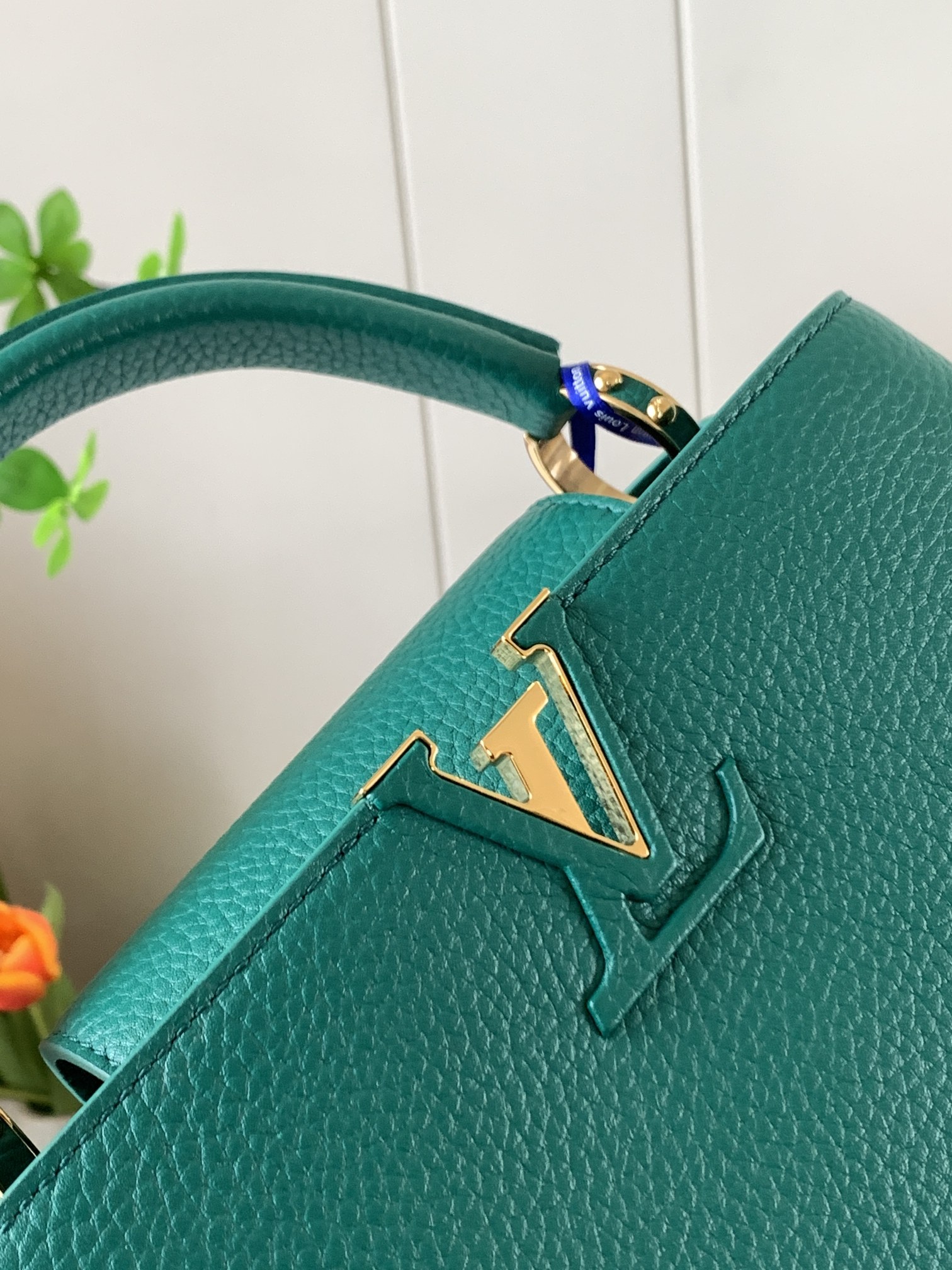 Louis Vuitton Capucines bbHandbag Taurillon Leather Green