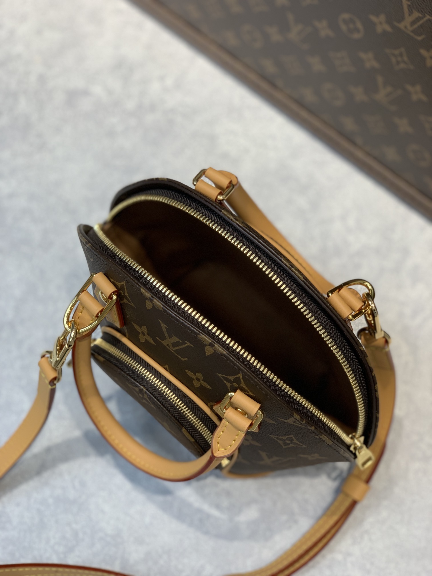 Louis Vuitton ELLIPSE BB Monogram coated canvas M20752 