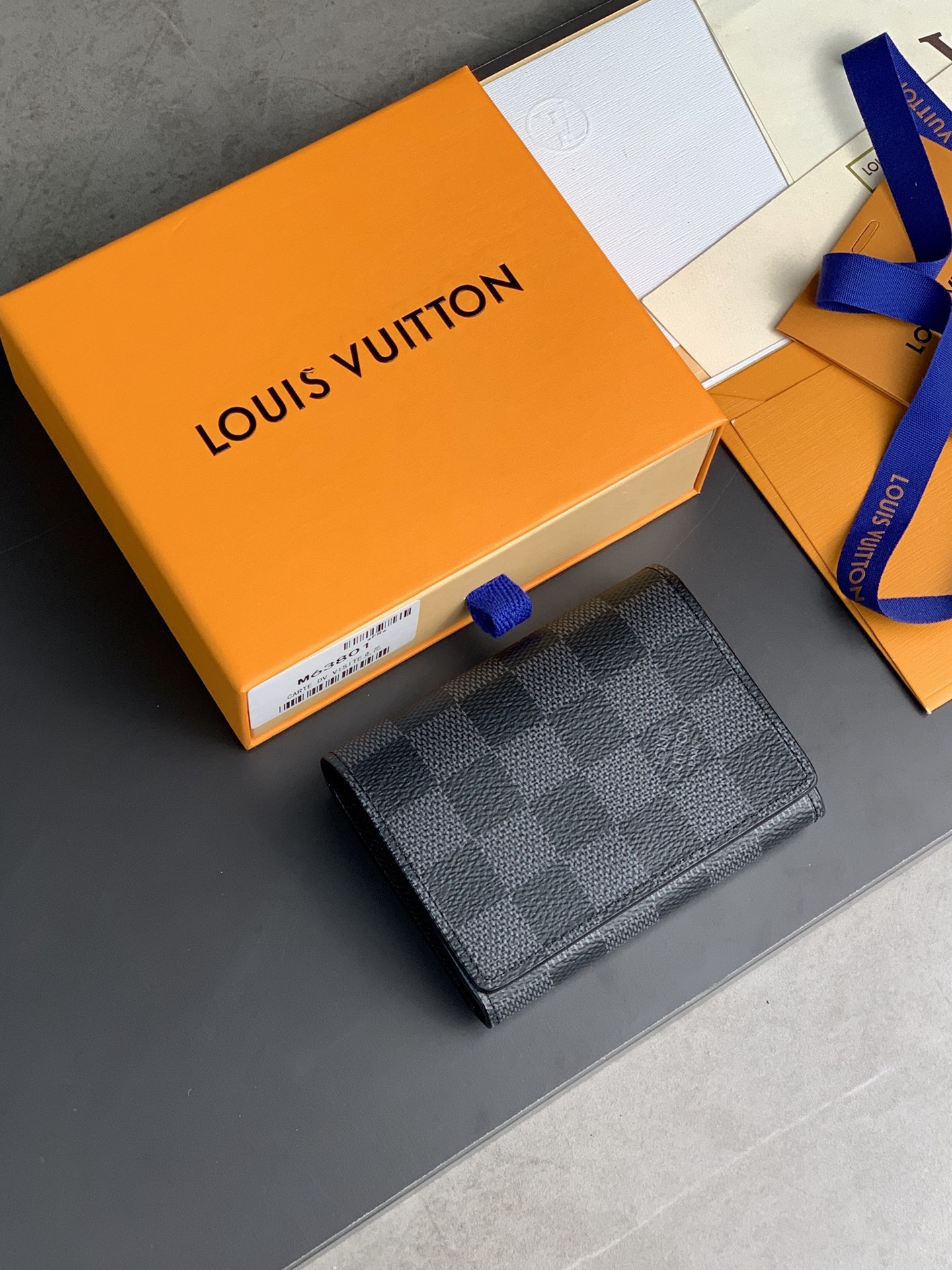 Louis Vuitton Enveloppe Carte de visite More Colors