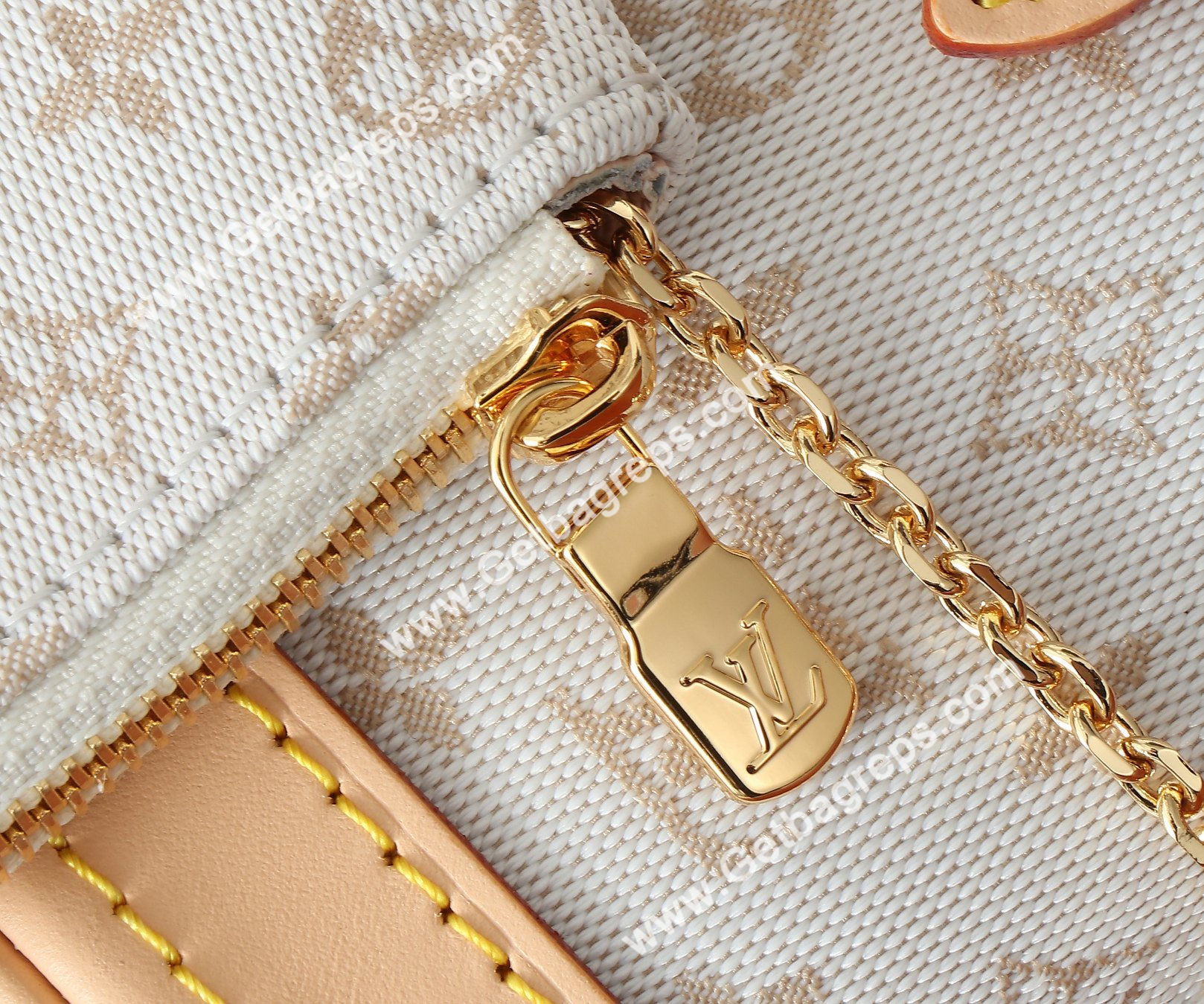 Louis Vuitton M12317 Nano Bucket