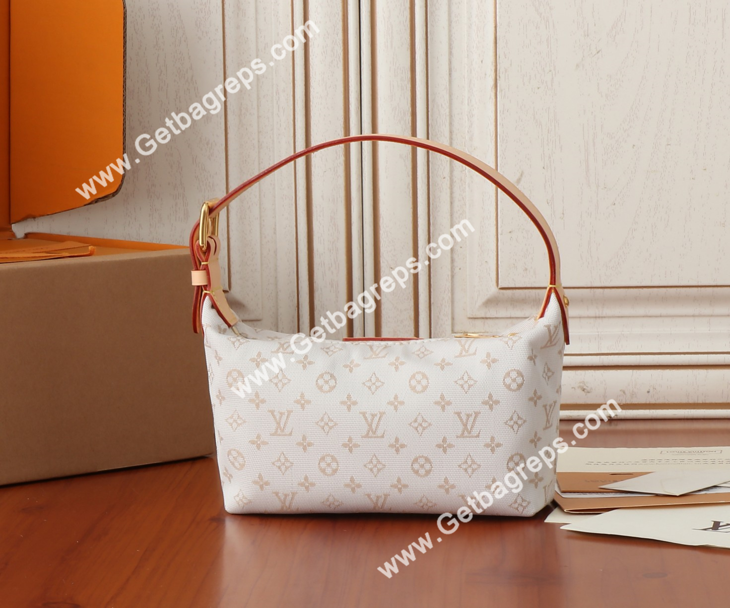 Louis Vuitton M12433 Hills Pochette Mastic