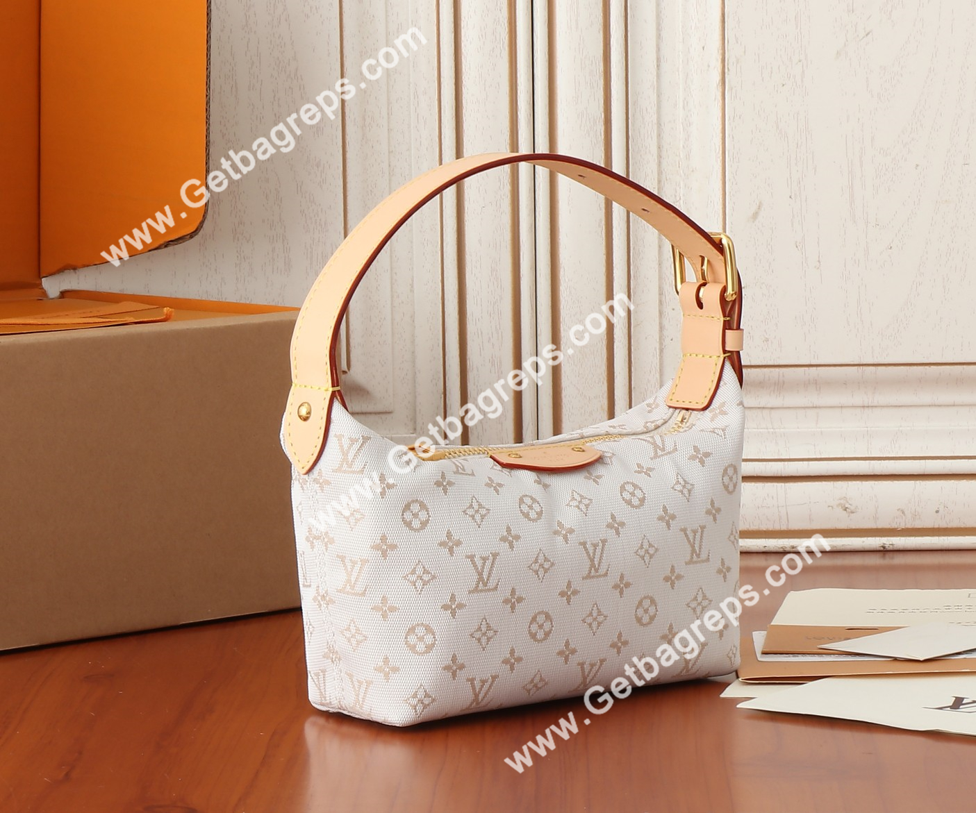 Louis Vuitton M12433 Hills Pochette Mastic