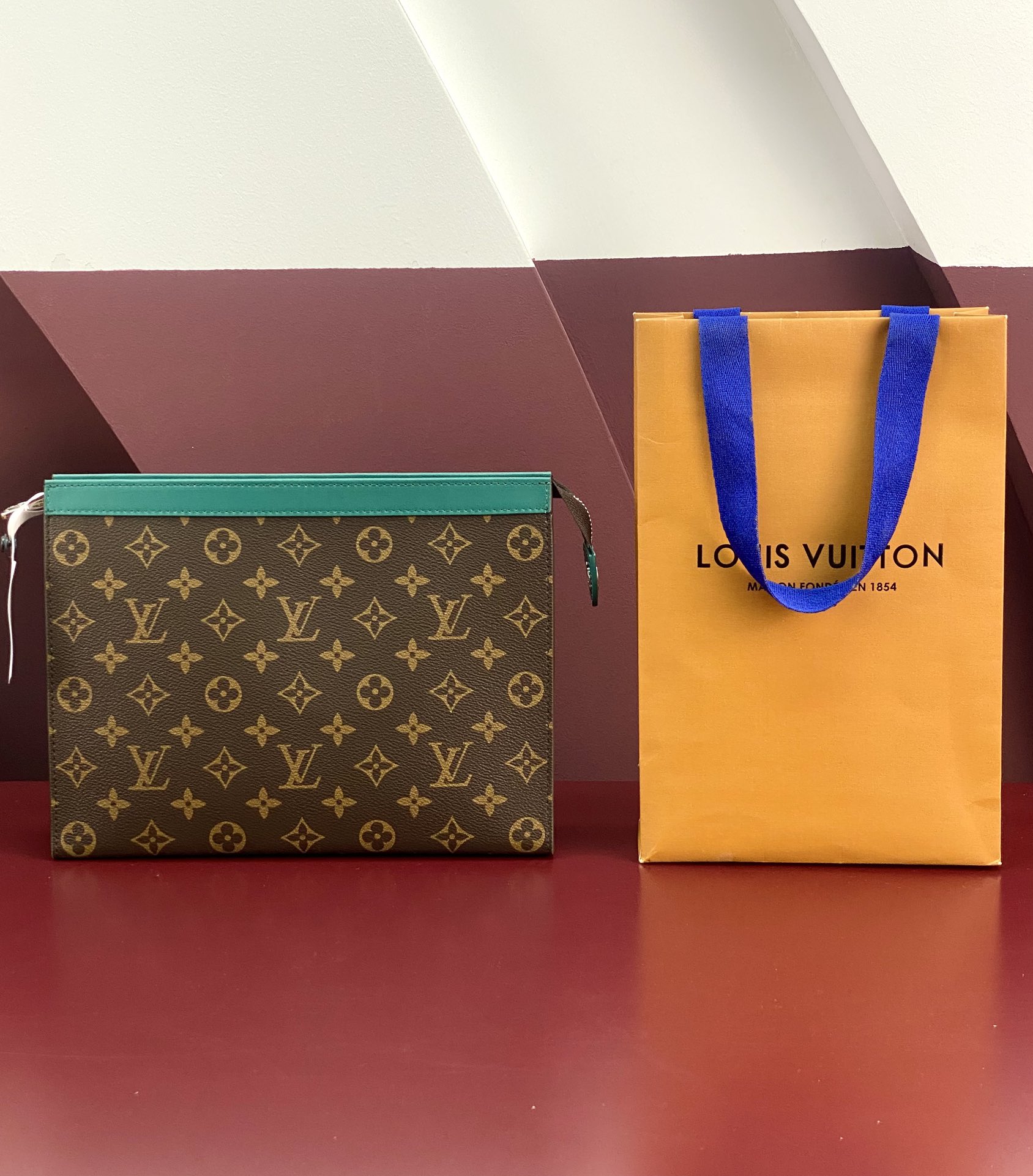 Louis Vuitton M12820 Pochette Voyage MM Monogram Macassar coated canva Green