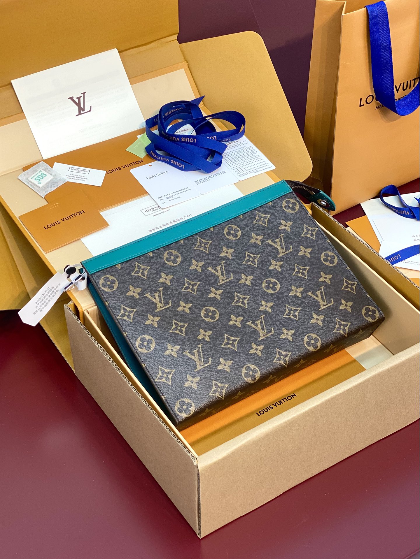 Louis Vuitton M12820 Pochette Voyage MM Monogram Macassar coated canva Green