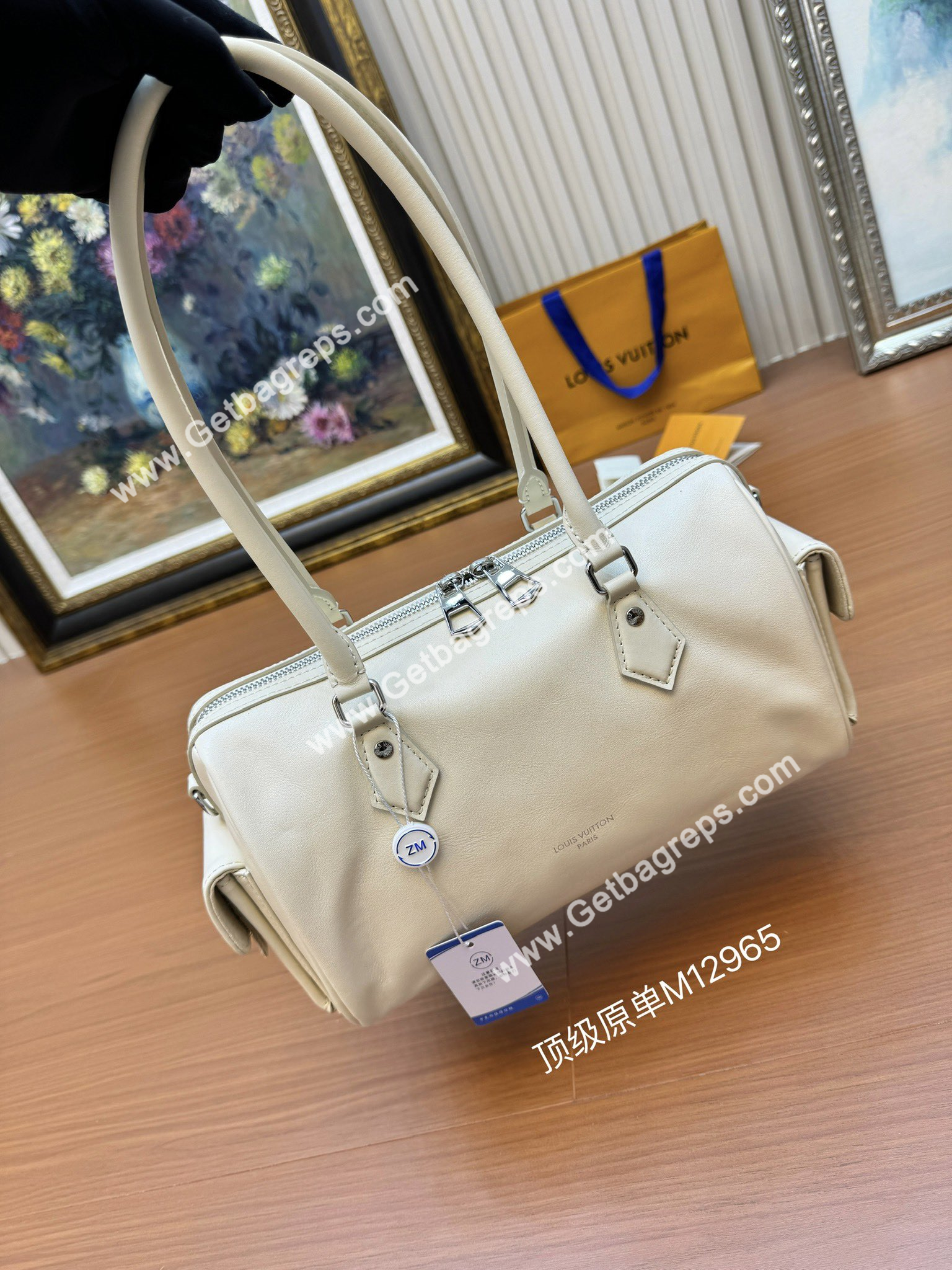 Louis Vuitton M12965 Speedy Cargo Vibe White