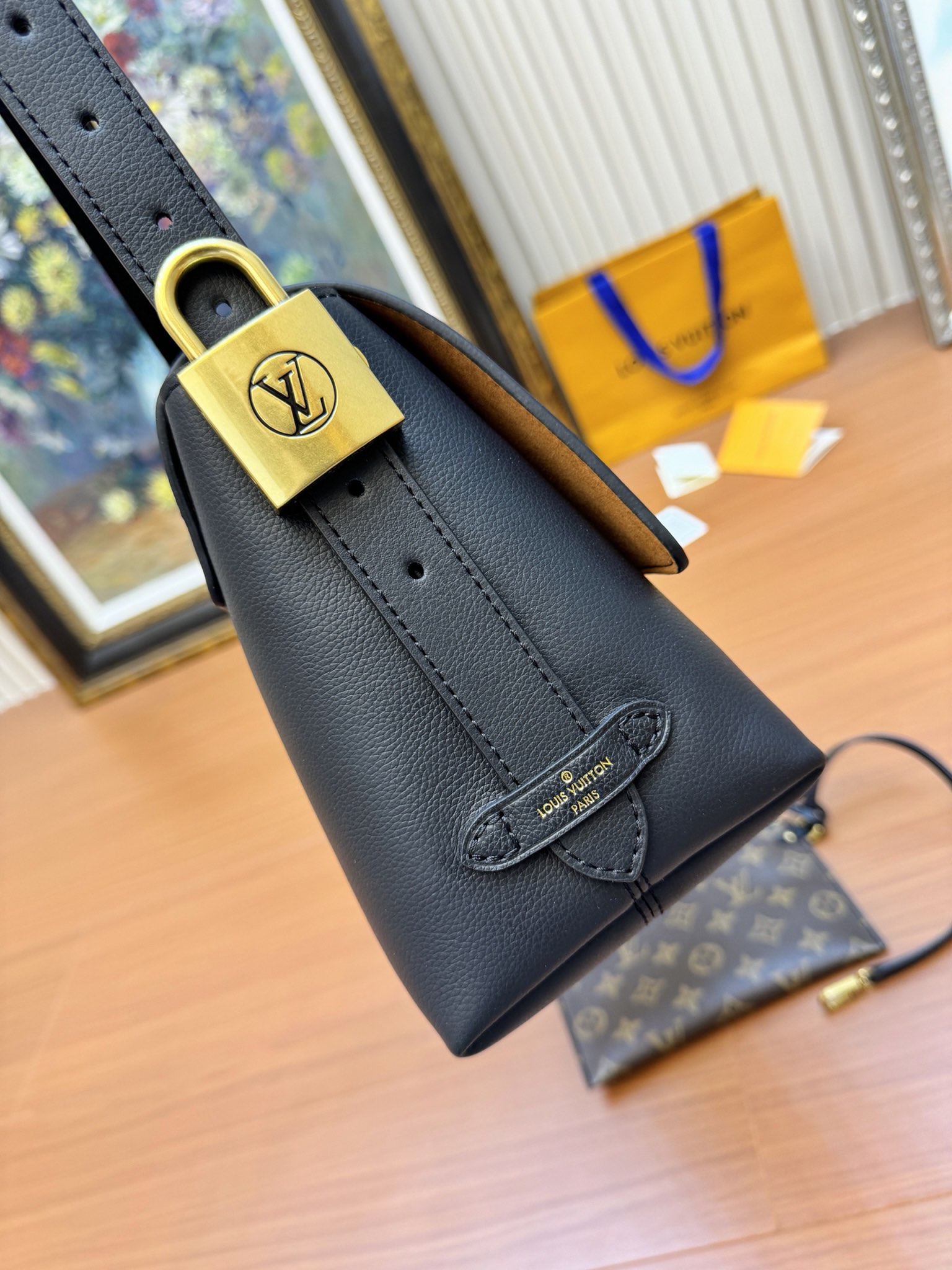 Louis Vuitton M13148 Low Key Messenger Black Calf Leather