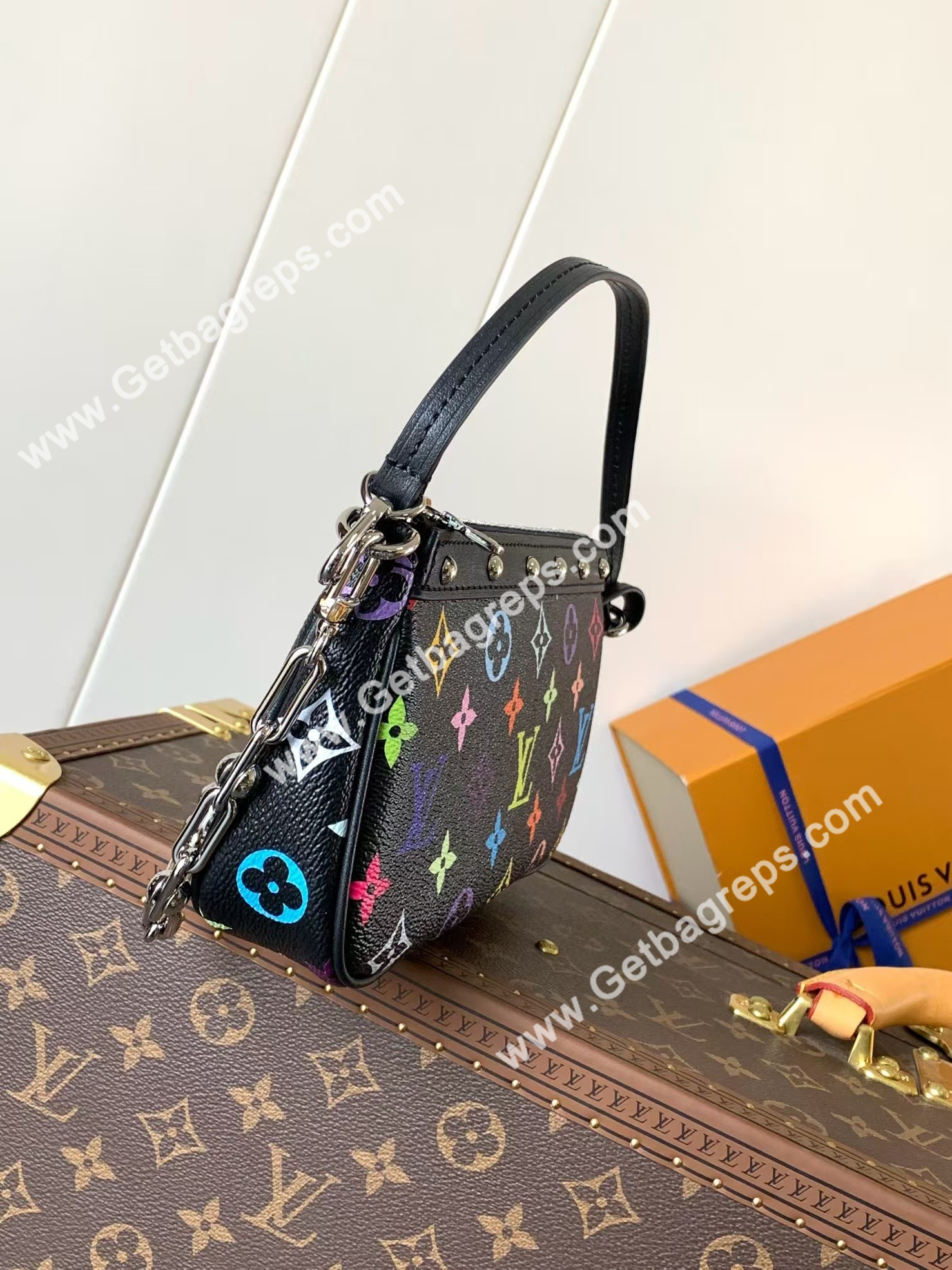Louis Vuitton M13663 Pochette Accessoires Multicolored