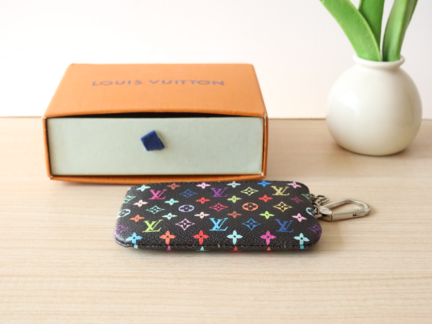 Louis Vuitton M13664 LV x TM Key Pouch Multicolored Black