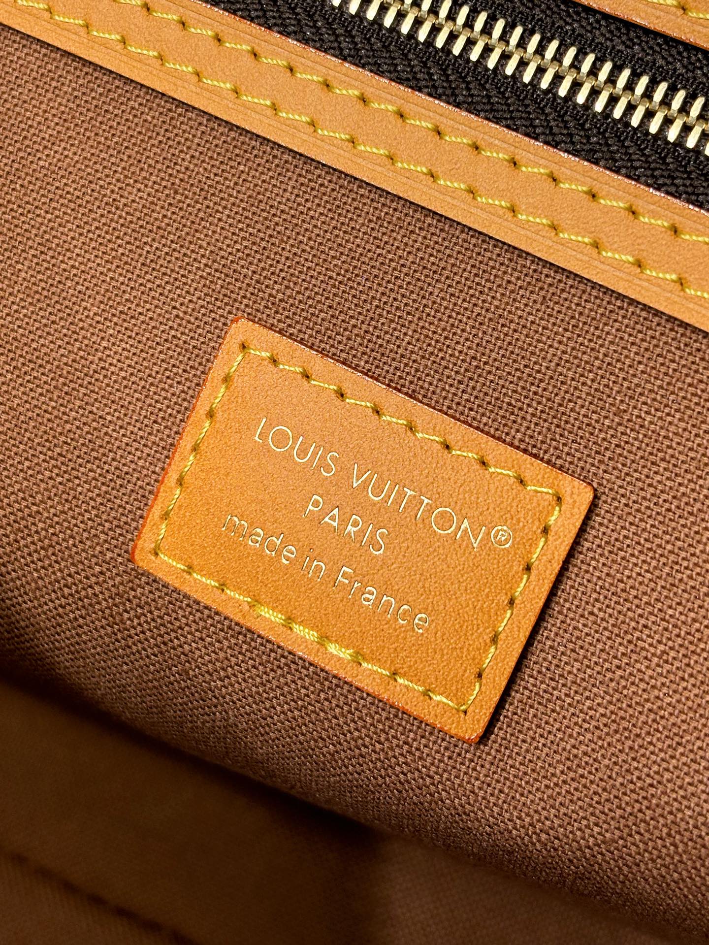 Louis Vuitton M14018 Vagabond Hobo Monogram coated canvas