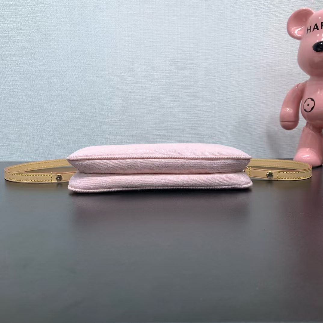Louis Vuitton M14159 Liv Pochette  Washed Pink