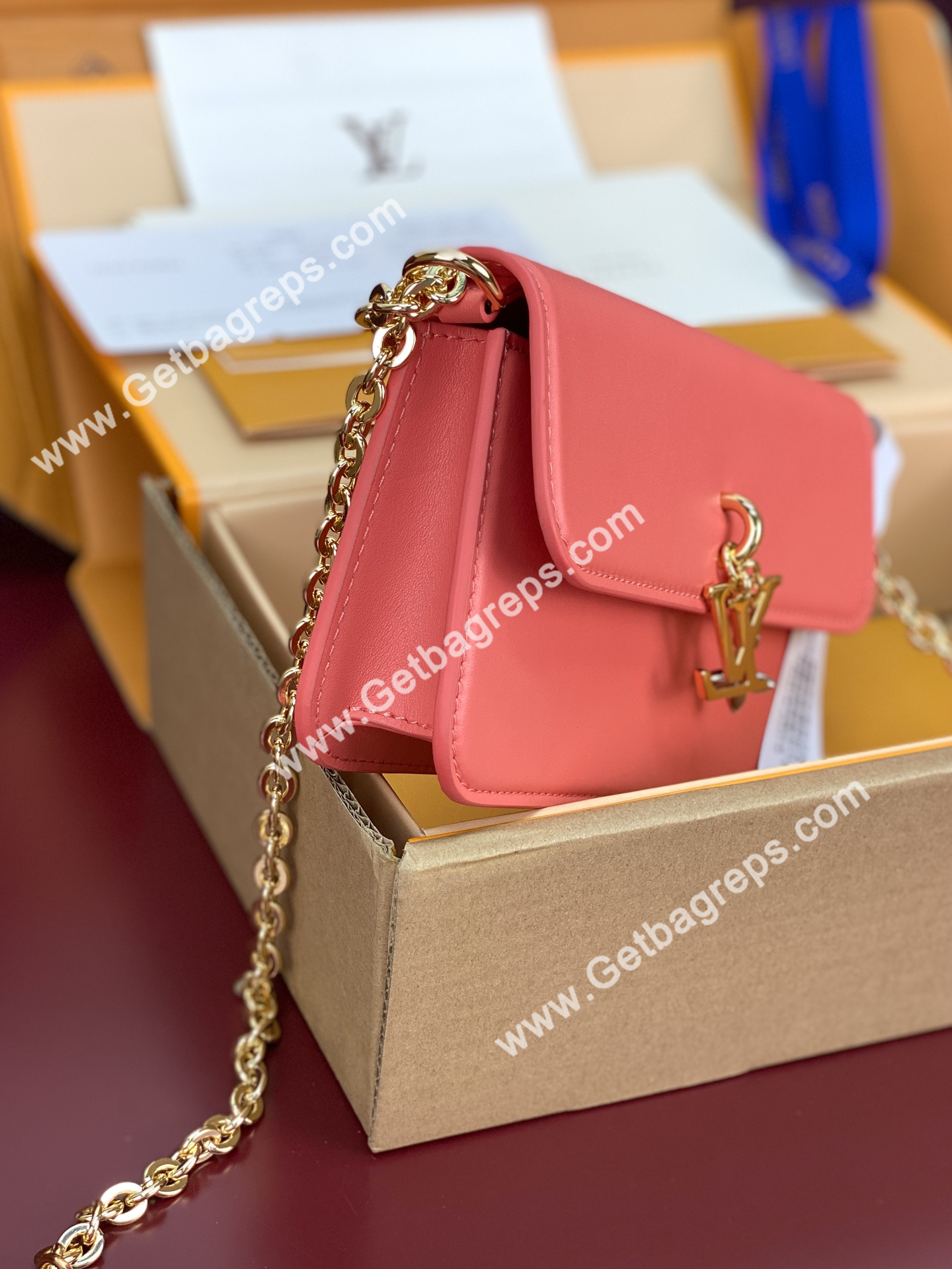 Louis Vuitton M14548 Wallet On Chain LV Bloom LOUIS VUITTON Sweet Coral