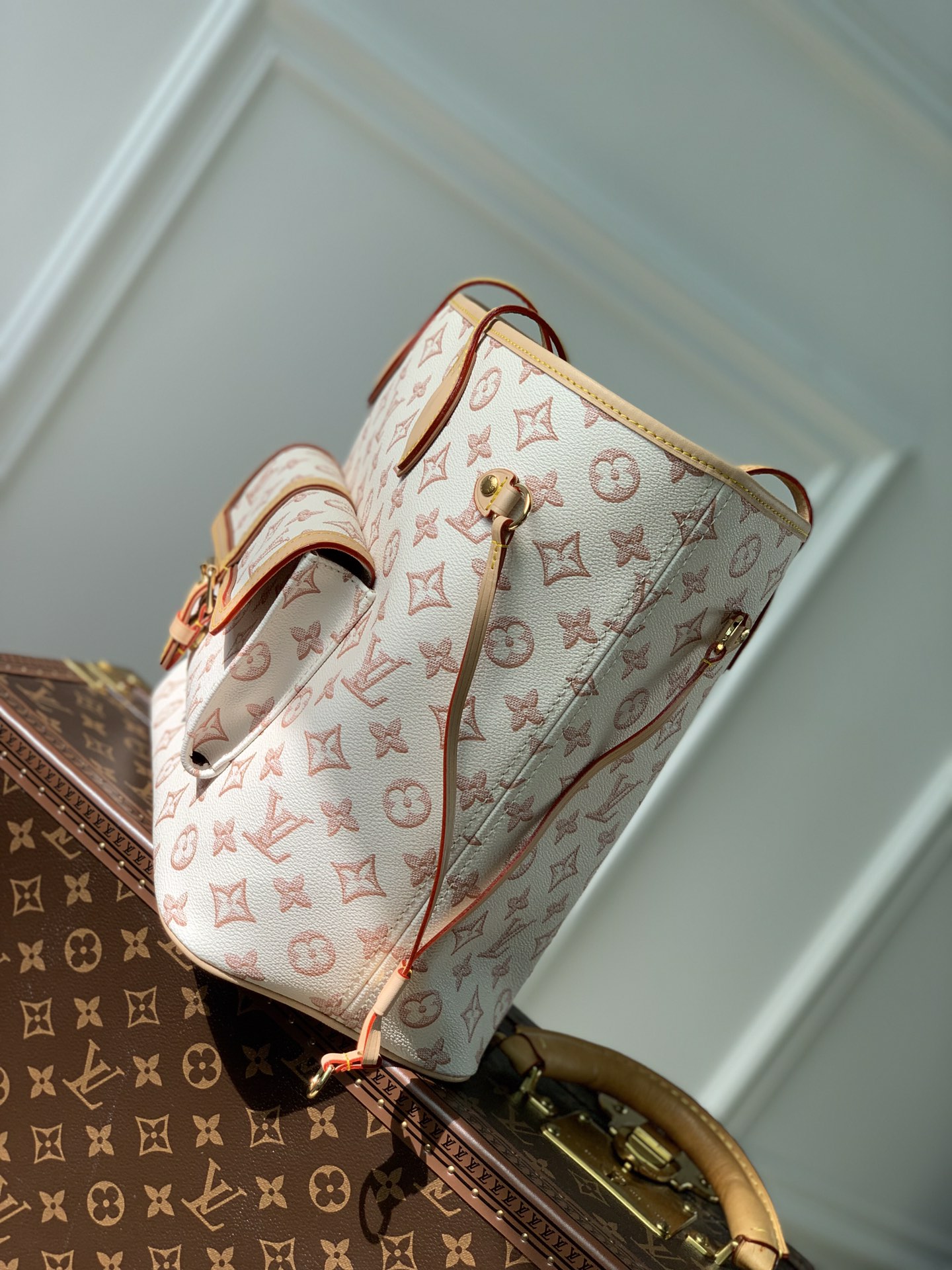 Louis Vuitton M20921 Neverfull MM Tote Bag Monogram Coated Canvas White