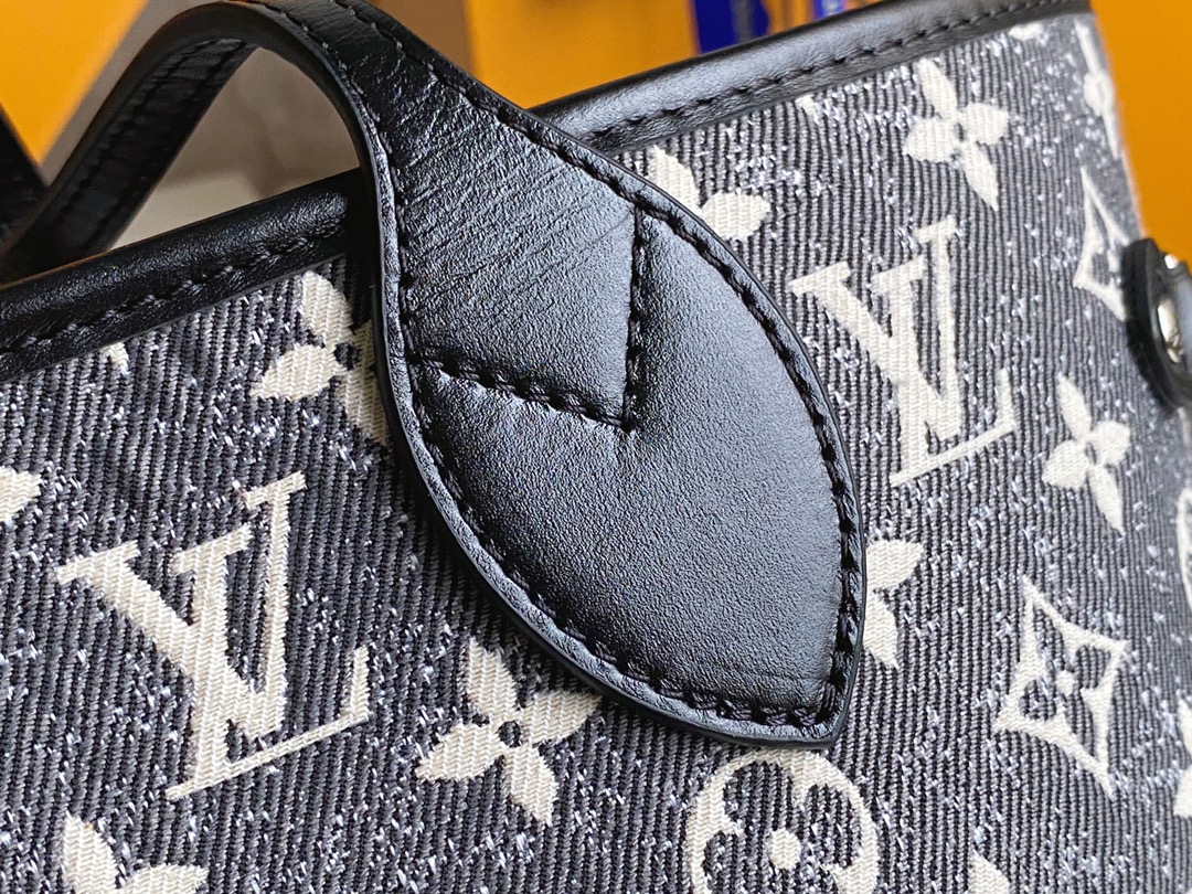 Louis Vuitton M21465 Neverfull MM Bags Denim Textile Jacquard Gray