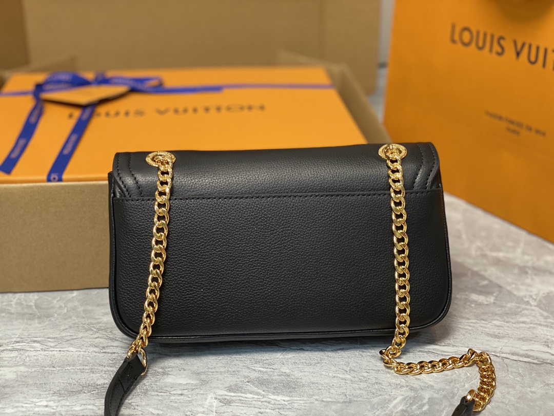 Louis Vuitton M22303 LockMe Chain Bag East West Black