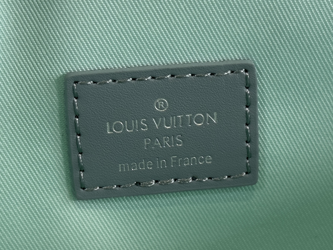 Louis Vuitton M22637 Steamer Wearable Wallet Monogram Aquagarden Coated Canvas Abyss Blue