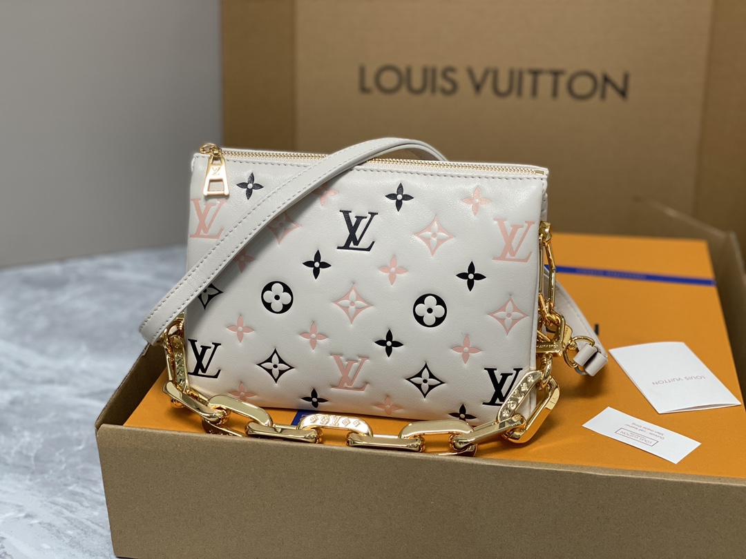 Louis Vuitton M22954 Coussin BB Lambskin Trim Beige