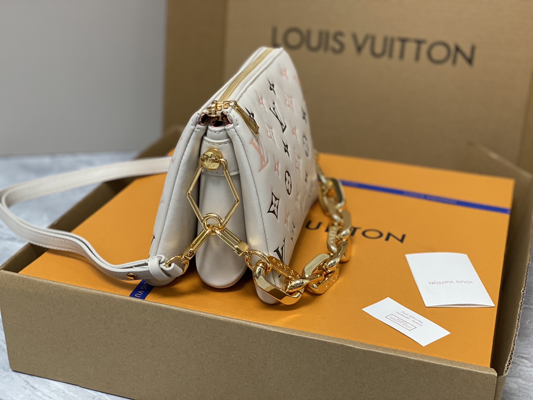 Louis Vuitton M22954 Coussin BB Lambskin Trim Beige