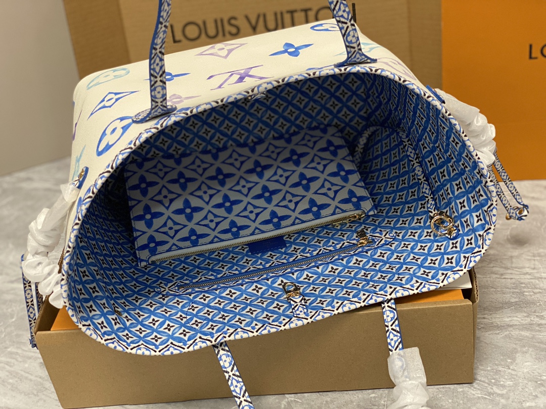 Louis Vuitton M23055 Neverfull MM Monogram Coated Canvas Blue